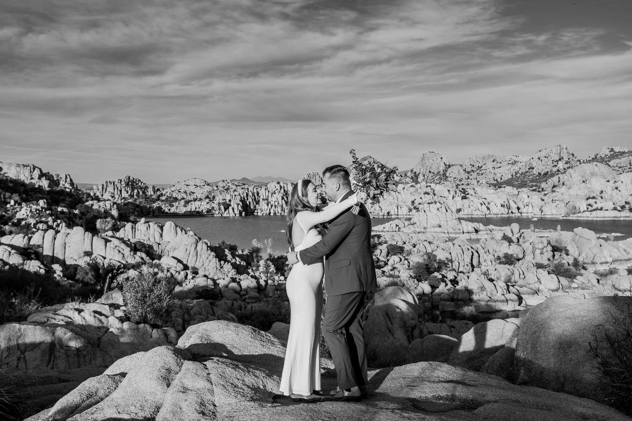 Watson_Lake-Prescott_Arizona-Adventure-Intimate-Elopment_Wedding_Photography-and-Videography_Northern-Arizona-192.jpg
