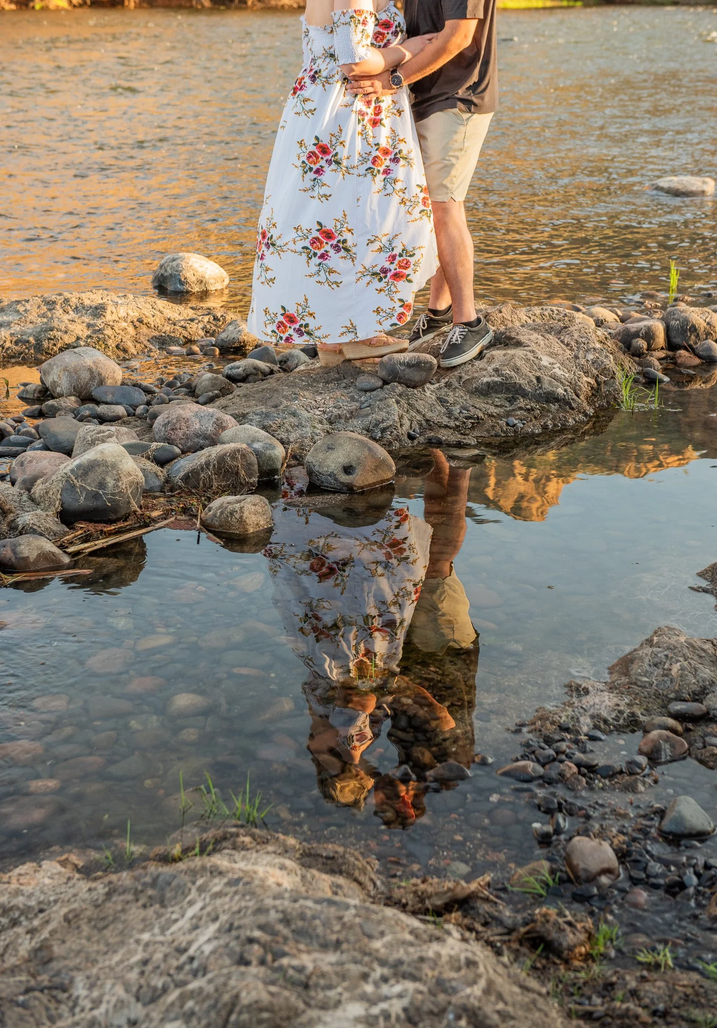 Water-Users_Lower-Salt-River_Mesa_Arizona_Engagement-Session-39.jpg
