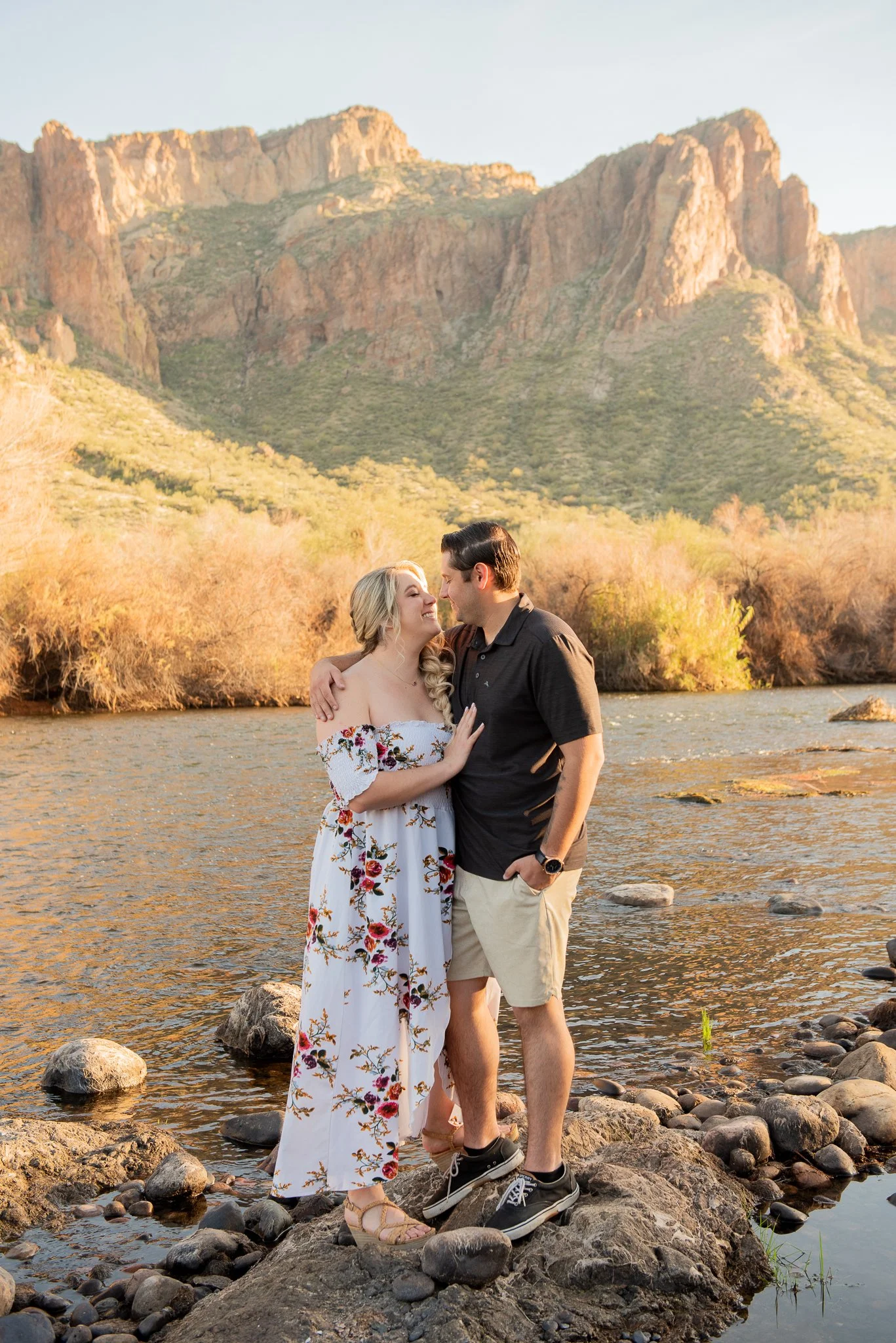 Water-Users_Lower-Salt-River_Mesa_Arizona_Engagement-Session-40.jpg