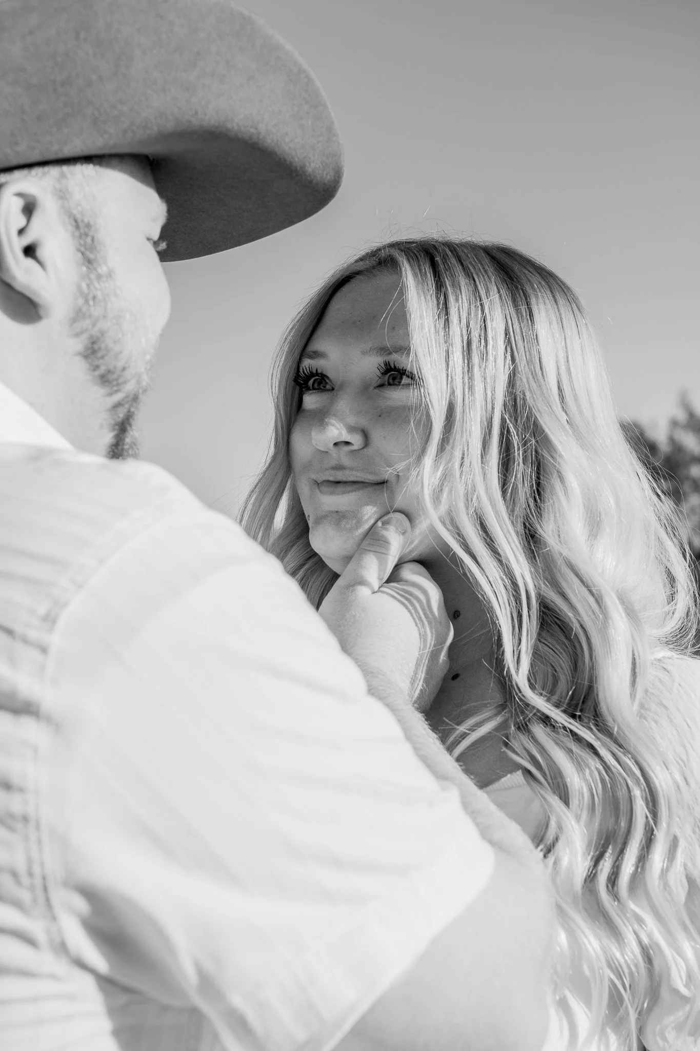 Western_Sunset_Engagement_Desert_First-Water-Trailhead_Apache-Junction-Arizona_Wedding-Photographer-25.jpg