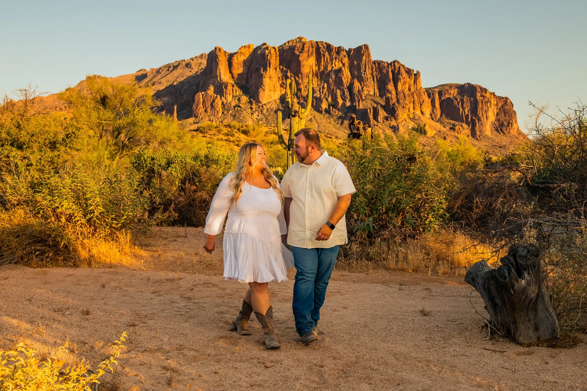 Western_Sunset_Engagement_Desert_First-Water-Trailhead_Apache-Junction-Arizona_Wedding-Photographer-73.jpg