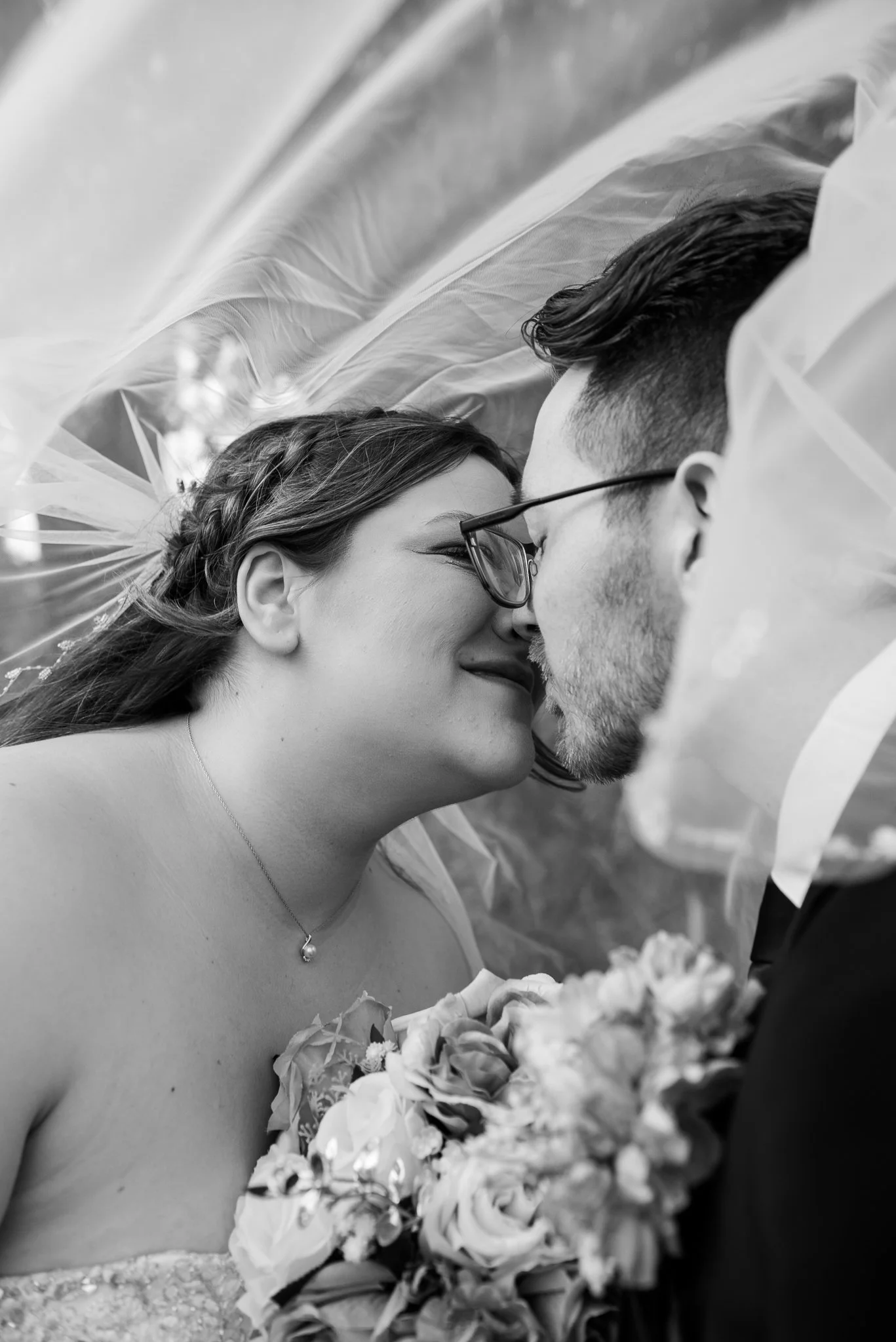 Globe_Arizona_Intimate-Ceremony_Wedding-Photography-Photographer_spring_desert-043.jpg