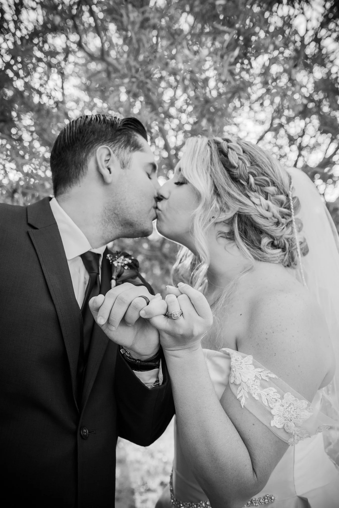 Secret-Garden-by-Wedgewood-Weddings_Phoenix-Arizona_Venue_Lush_Green_Photographer_Photography-096.jpg