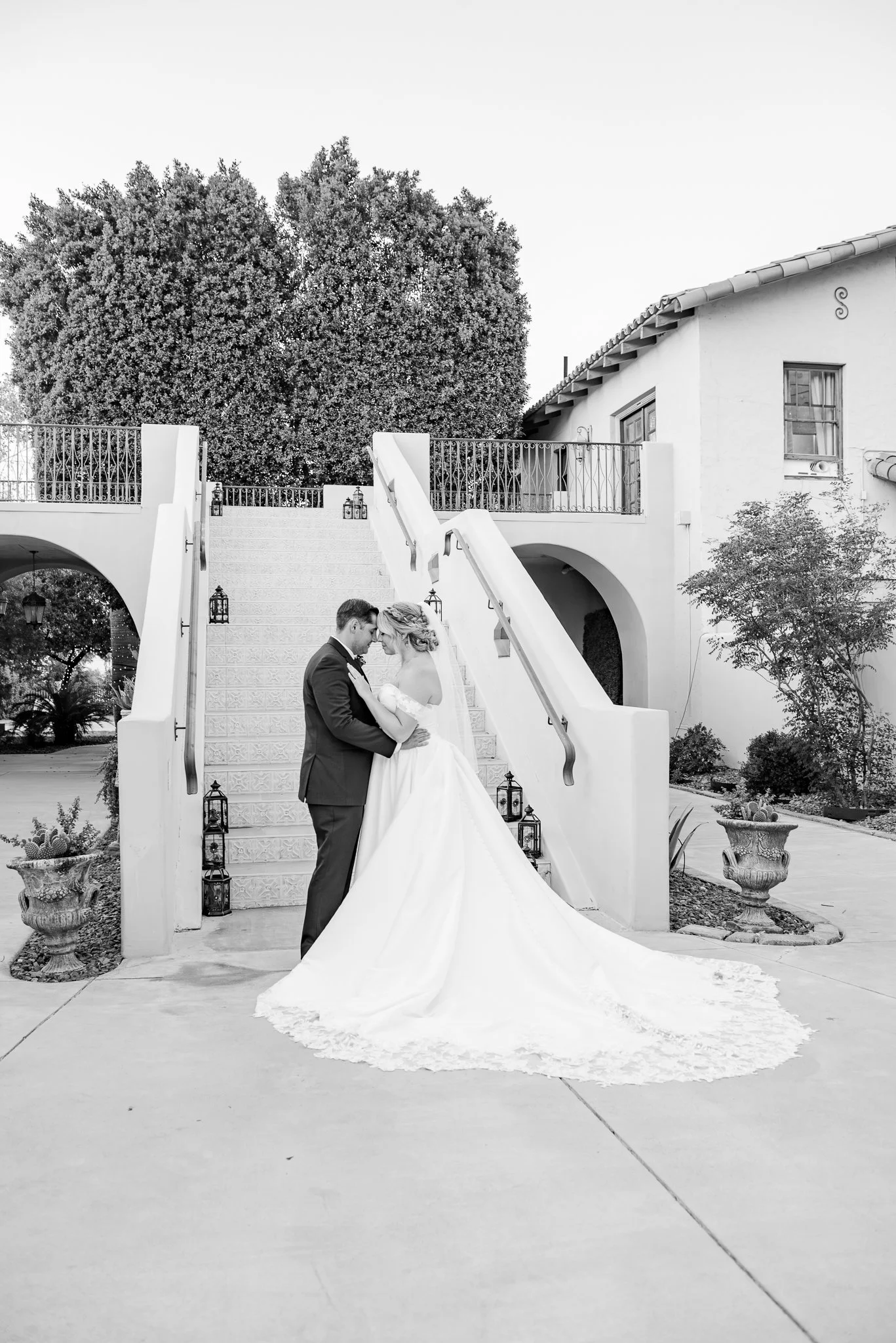 Secret-Garden-by-Wedgewood-Weddings_Phoenix-Arizona_Venue_Lush_Green_Photographer_Photography-107.jpg