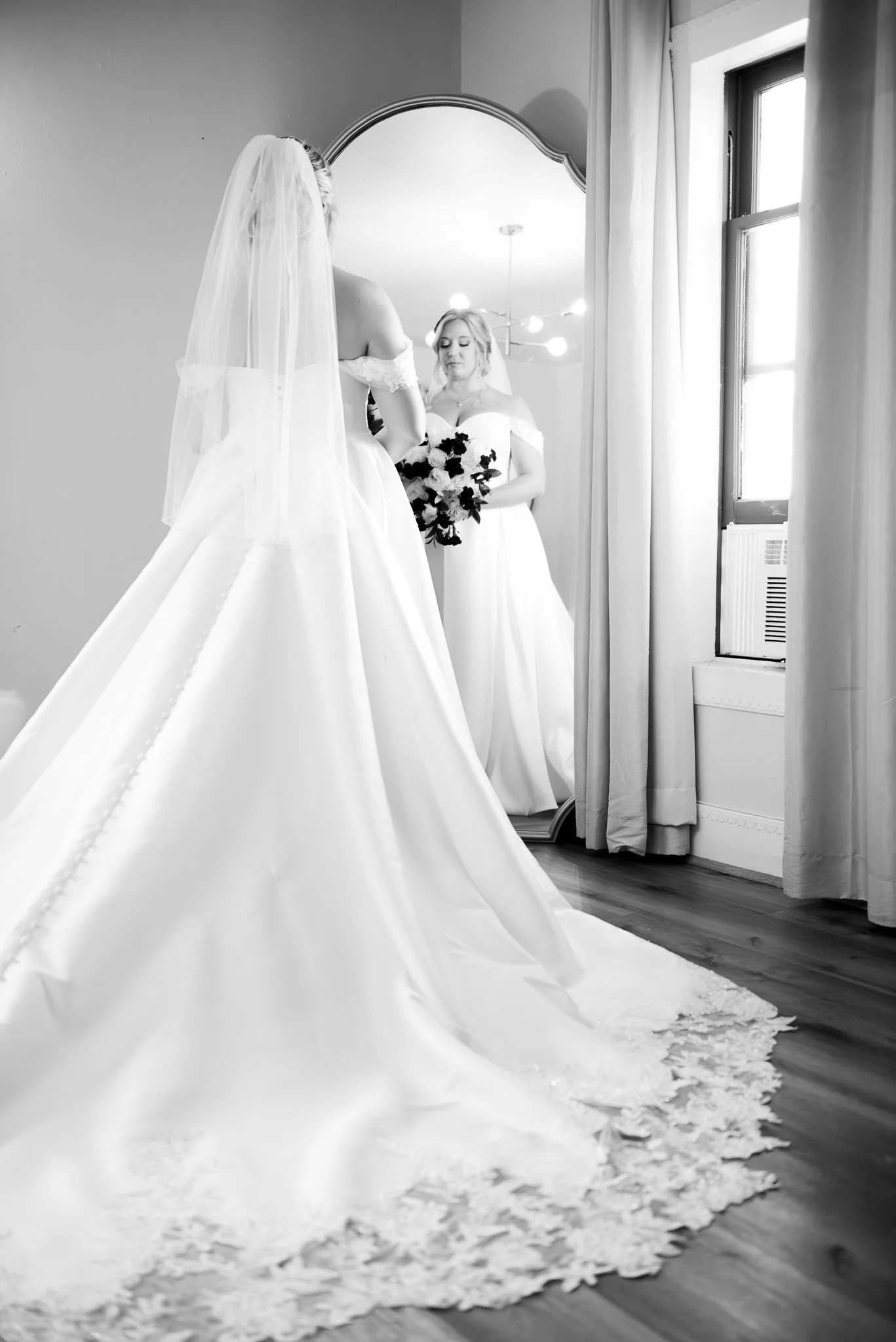 Secret-Garden-by-Wedgewood-Weddings_Phoenix-Arizona_Venue_Lush_Green_Photographer_Photography-036.jpg