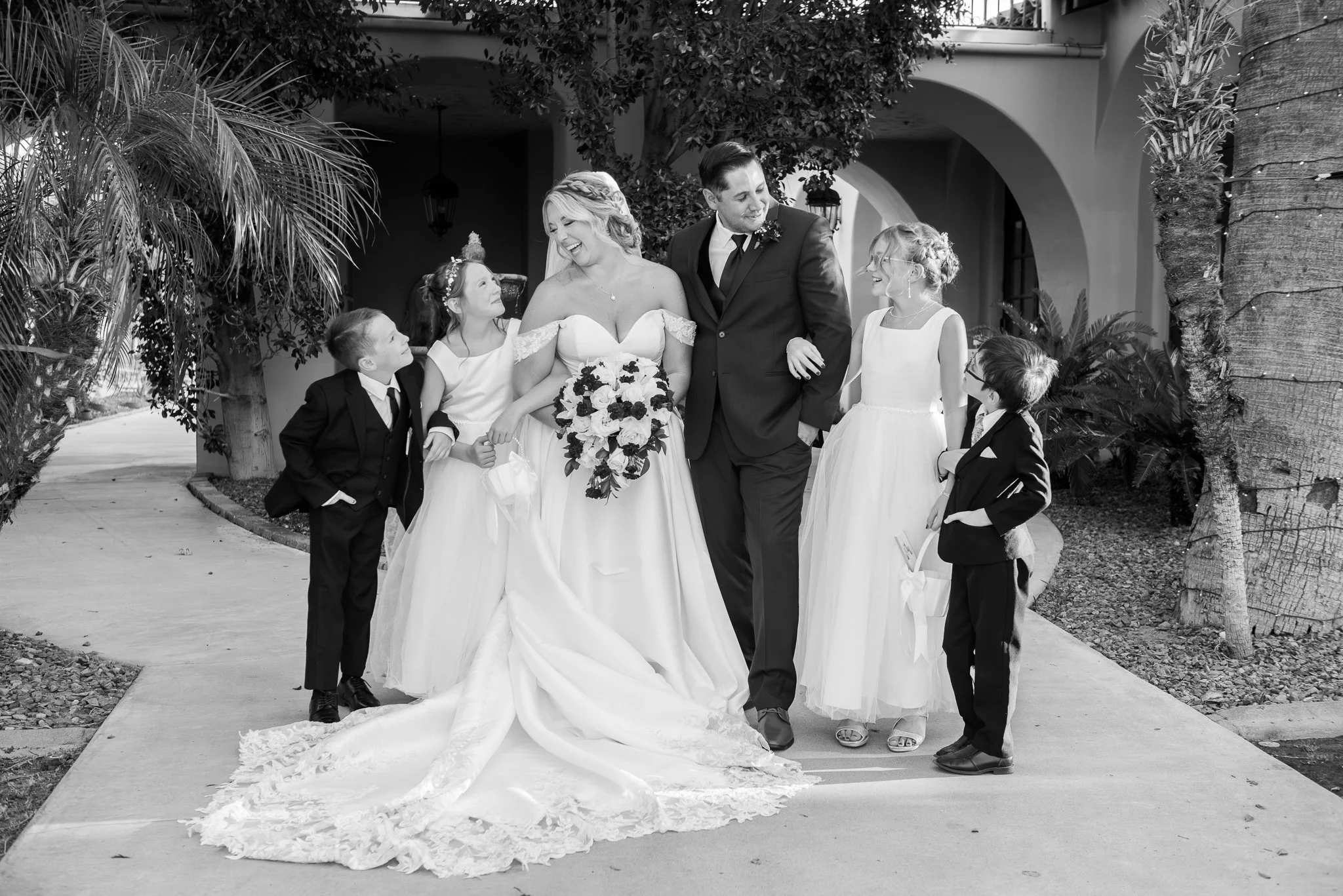 Secret-Garden-by-Wedgewood-Weddings_Phoenix-Arizona_Venue_Lush_Green_Photographer_Photography-064.jpg