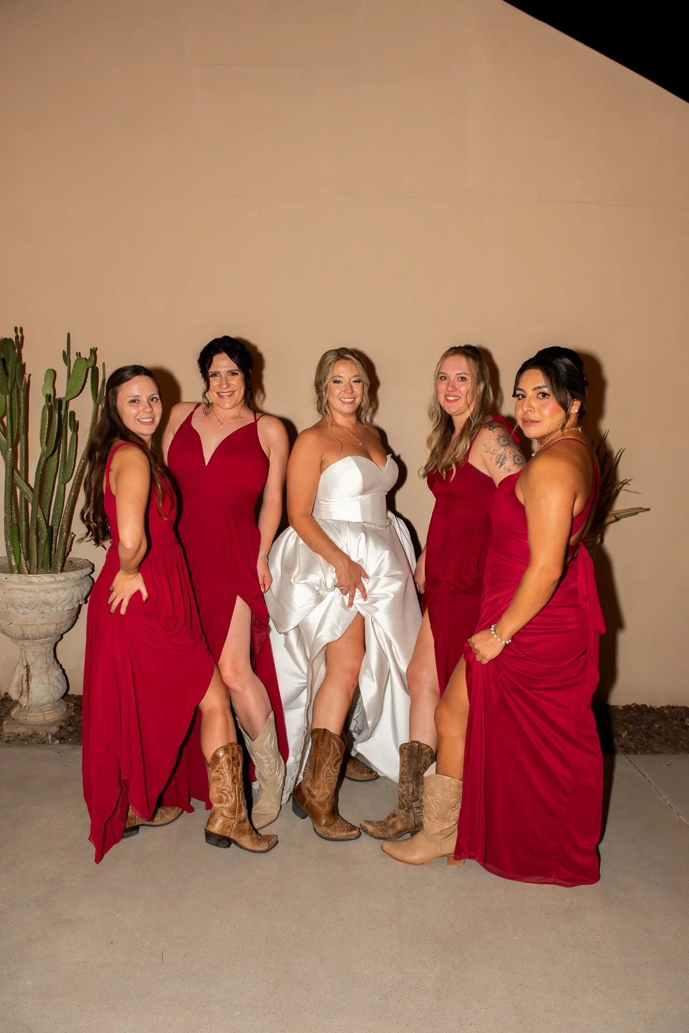 Secret-Garden-by-Wedgewood-Weddings_Phoenix-Arizona_Venue_Lush_Green_Photographer_Photography-162.jpg