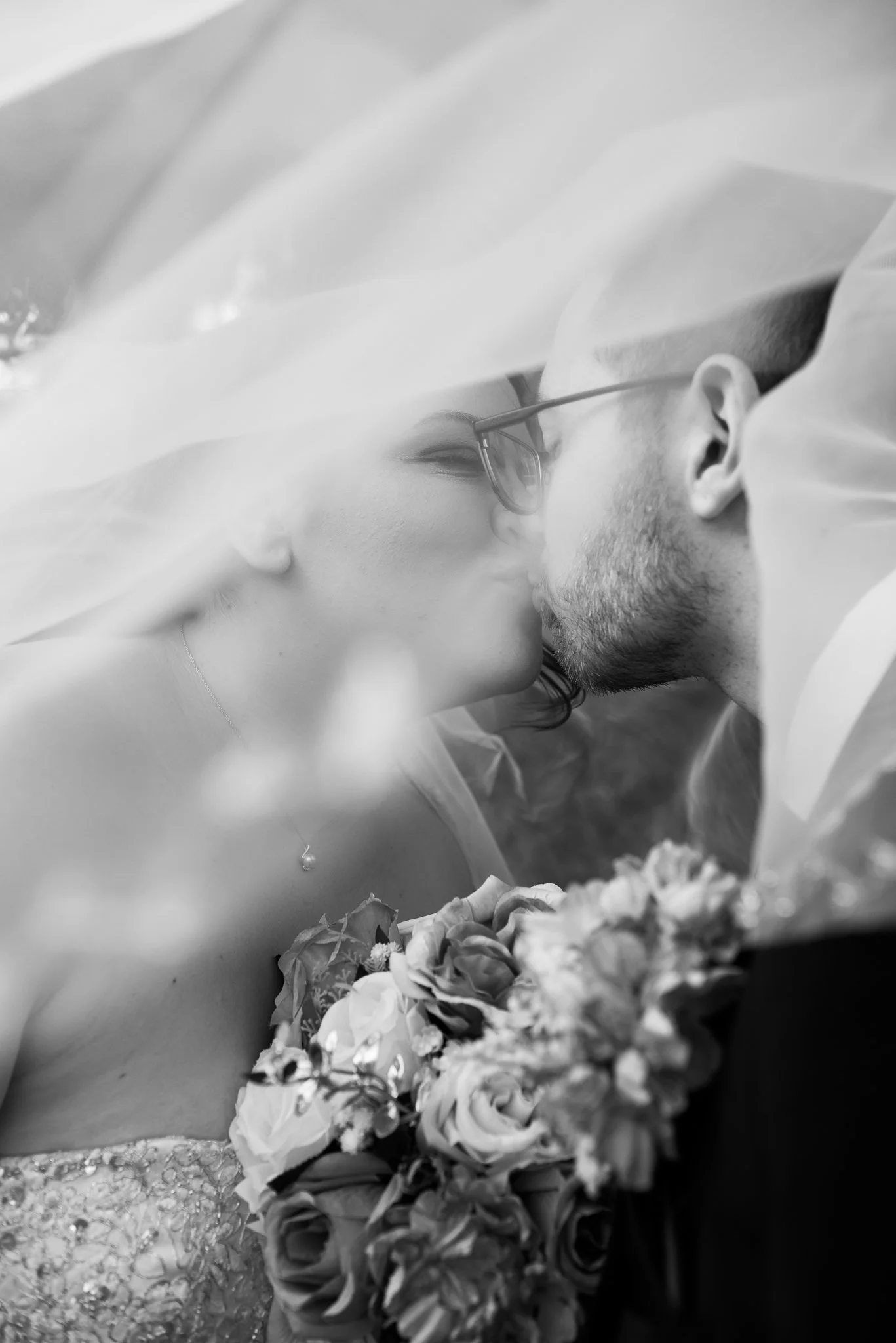 Globe_Arizona_Intimate-Ceremony_Wedding-Photography-Photographer_spring_desert-044.jpg