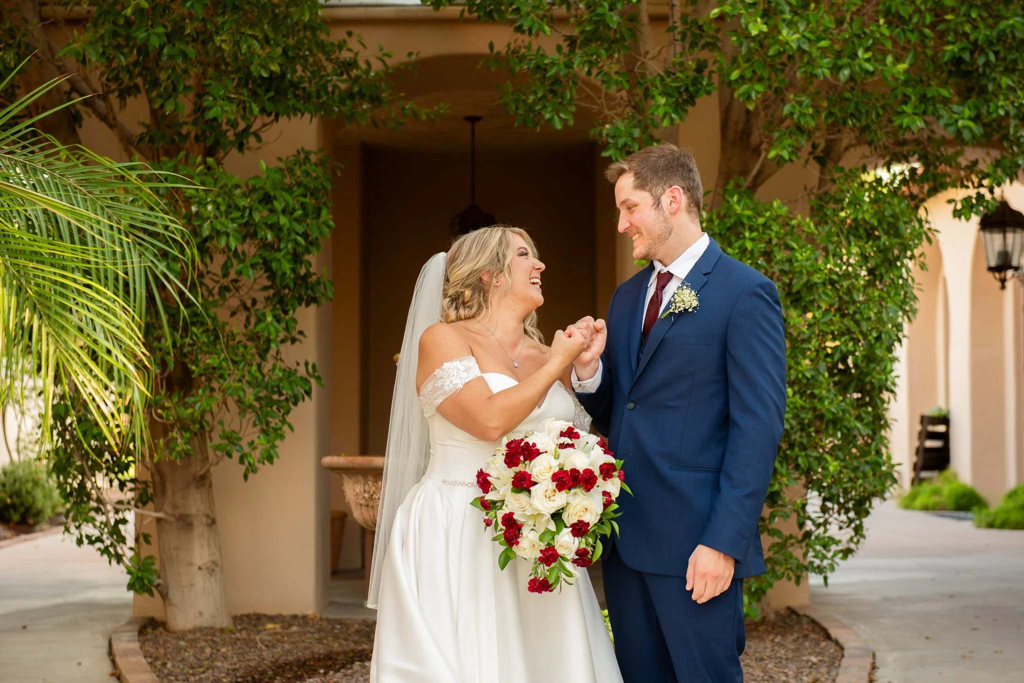Secret-Garden-by-Wedgewood-Weddings_Phoenix-Arizona_Venue_Lush_Green_Photographer_Photography-067.jpg