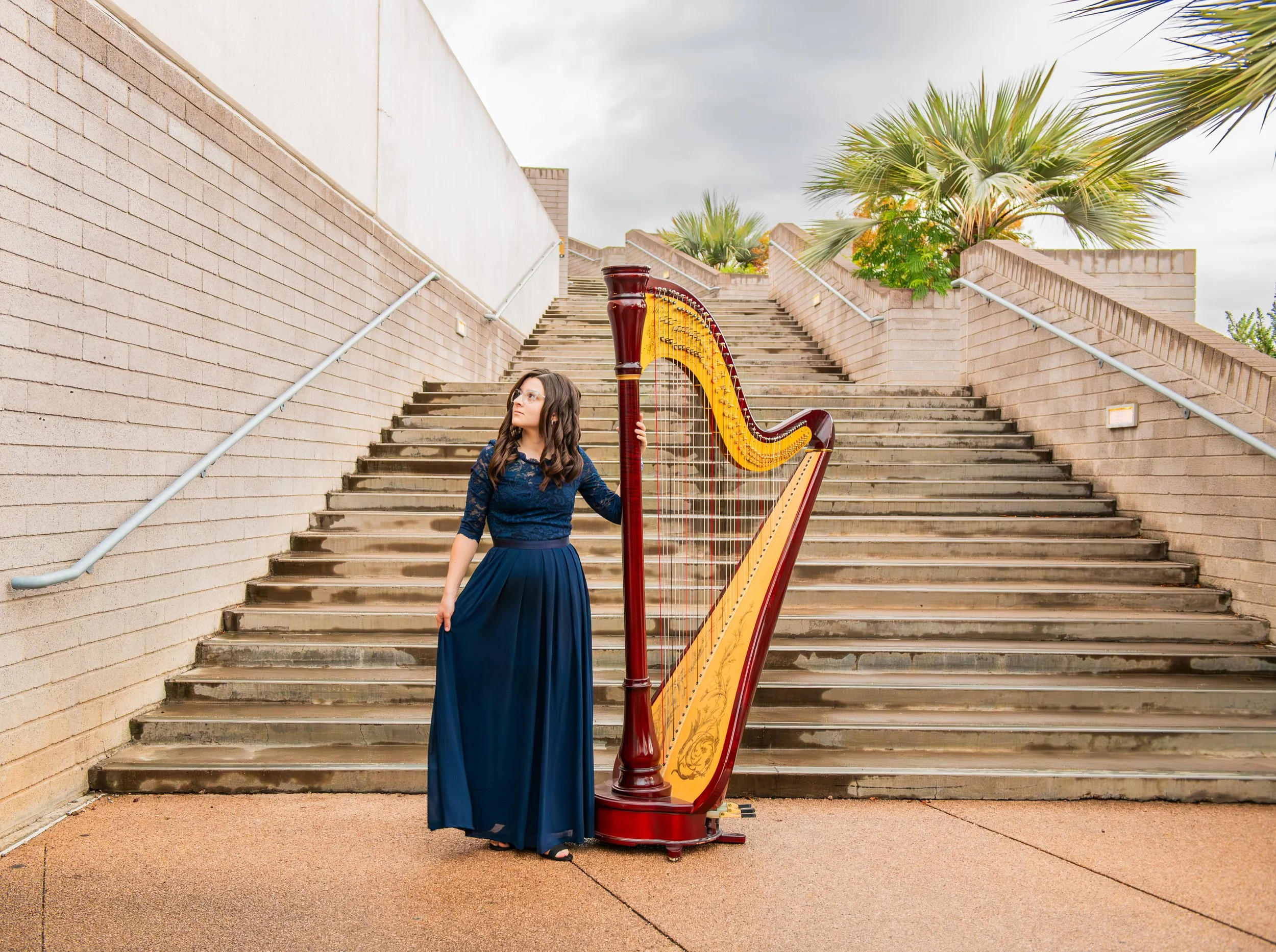 Downtown-Phx_Senior_Session-007.jpg