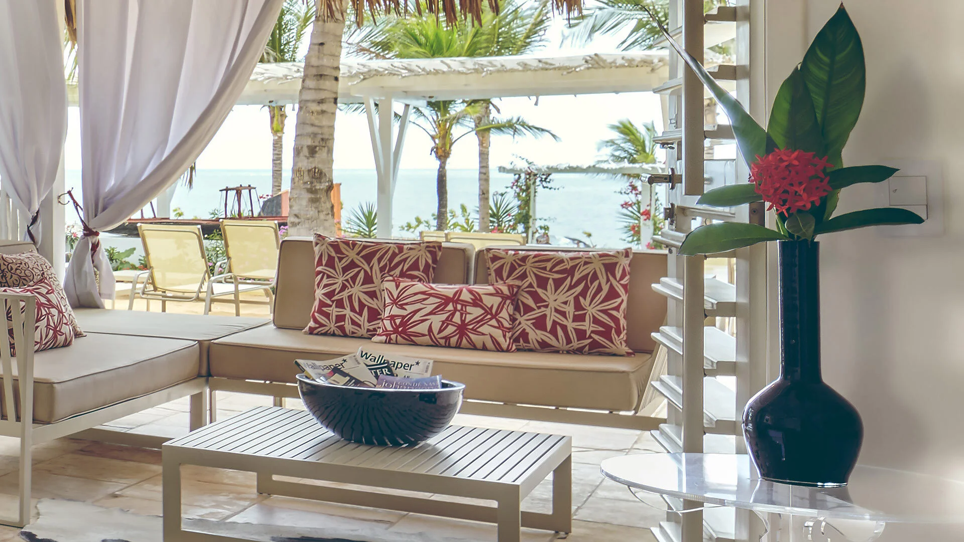 suites frente piscina Chili Beach.jpg