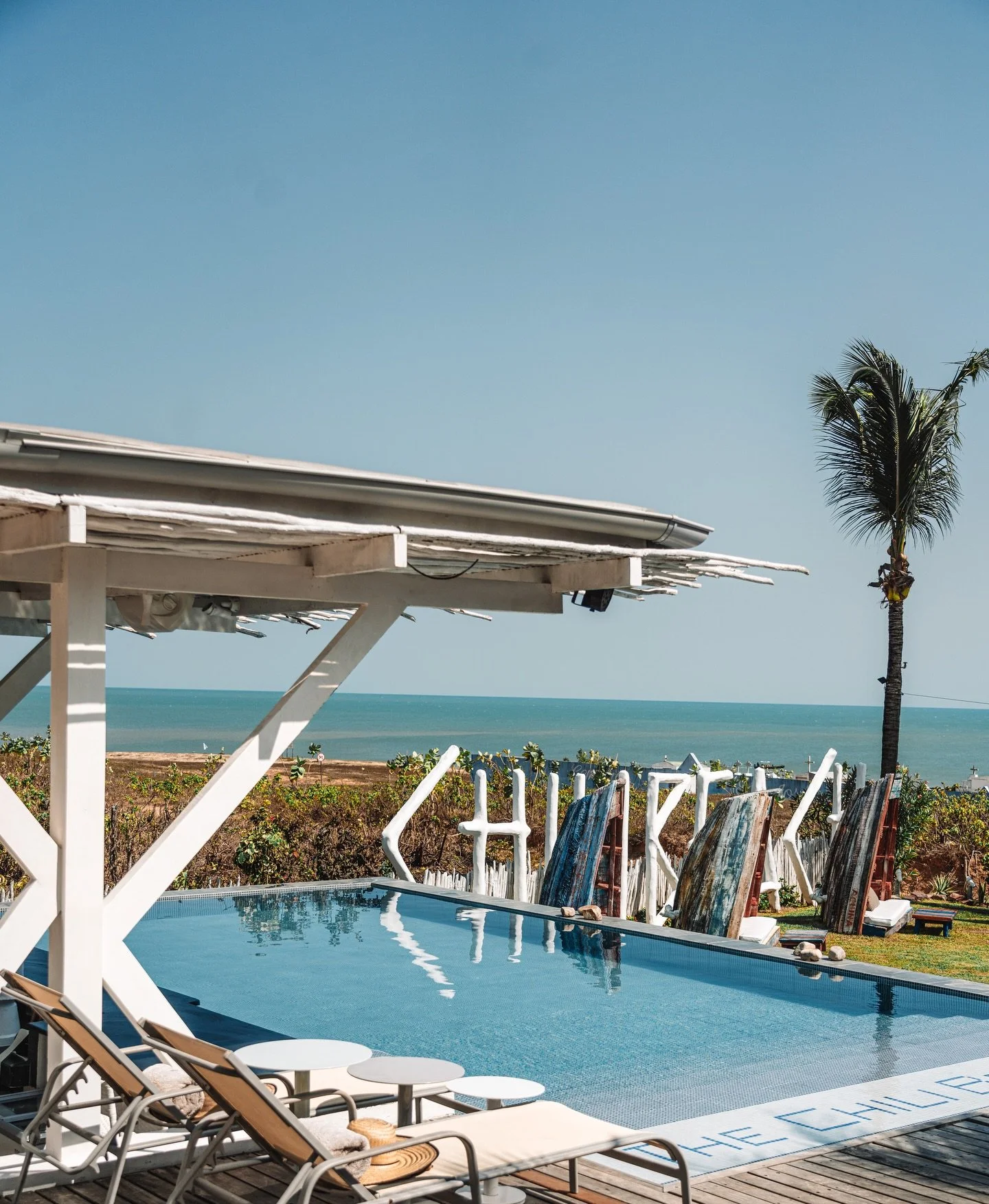 R&eacute;veillon sold out.
Nossa celebra&ccedil;&atilde;o de fim de ano est&aacute; completa.
Para os dias que antecedem e sucedem a virada, ainda temos vagas. Jericoacoara em seu melhor momento, com a tranquilidade que a alta temporada raramente ofe