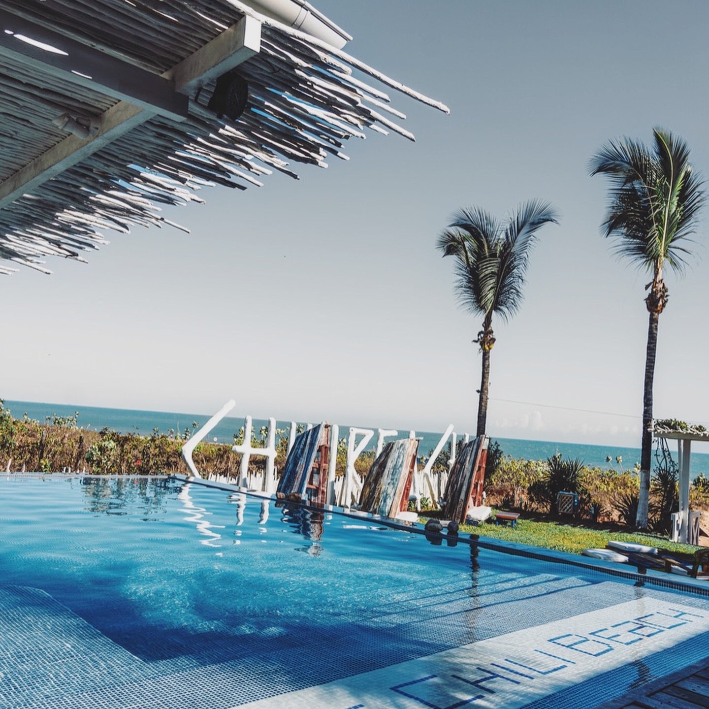 A EXPERI&Ecirc;NCIA CHILI BEACH POR UM DIA
R$ 490 por pessoa, totalmente reembols&aacute;vel em consumo. Piscina privada, beach club, mesa preparada com aten&ccedil;&atilde;o. No Senses Spa, tratamentos sob solicita&ccedil;&atilde;o &mdash; da Massag