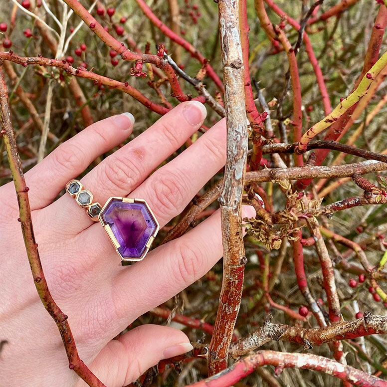 amethyst_onhand_lo.jpg