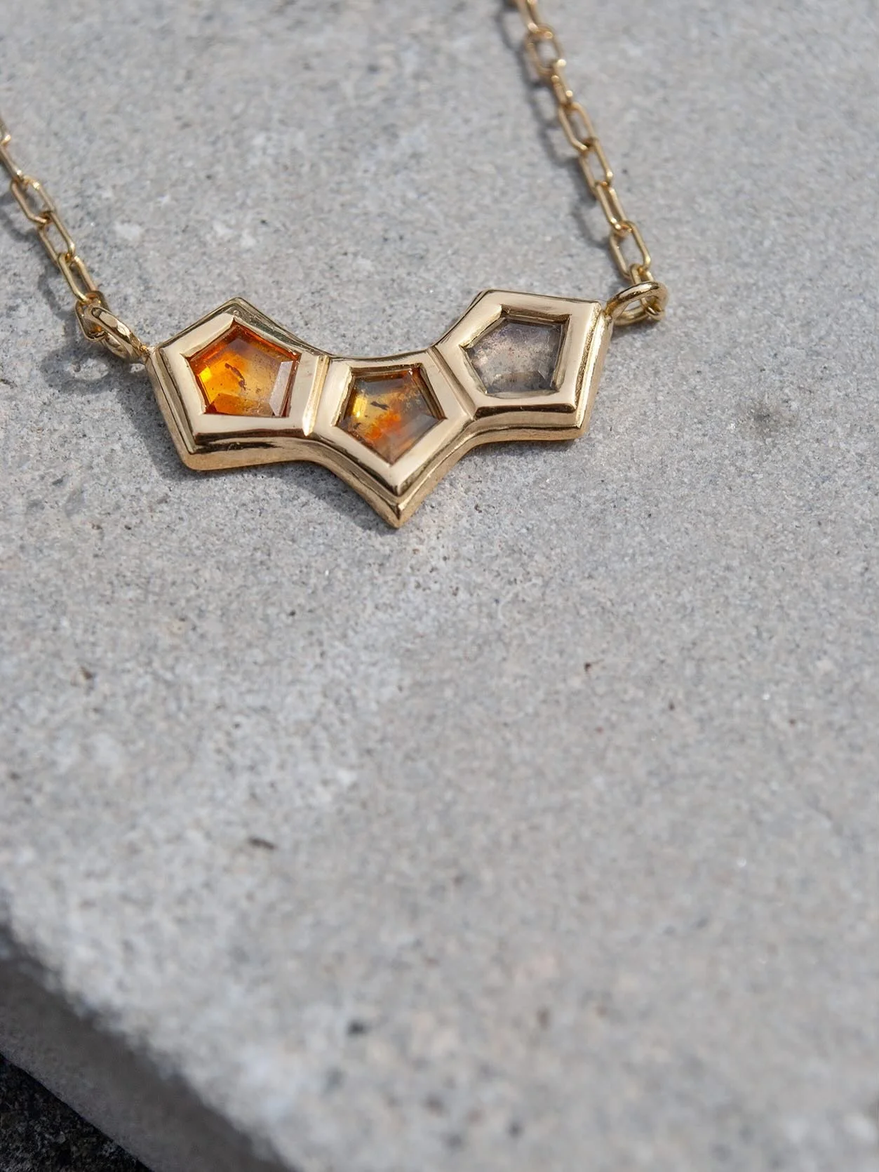 Sneaking in one final #septembersapphires post.

This gorgeous custom necklace - a riff on the sapphire in-line chain. A birthday gift to celebrate the baby the couple is expecting in the new year - one sapphire for each member of the family. Nothing