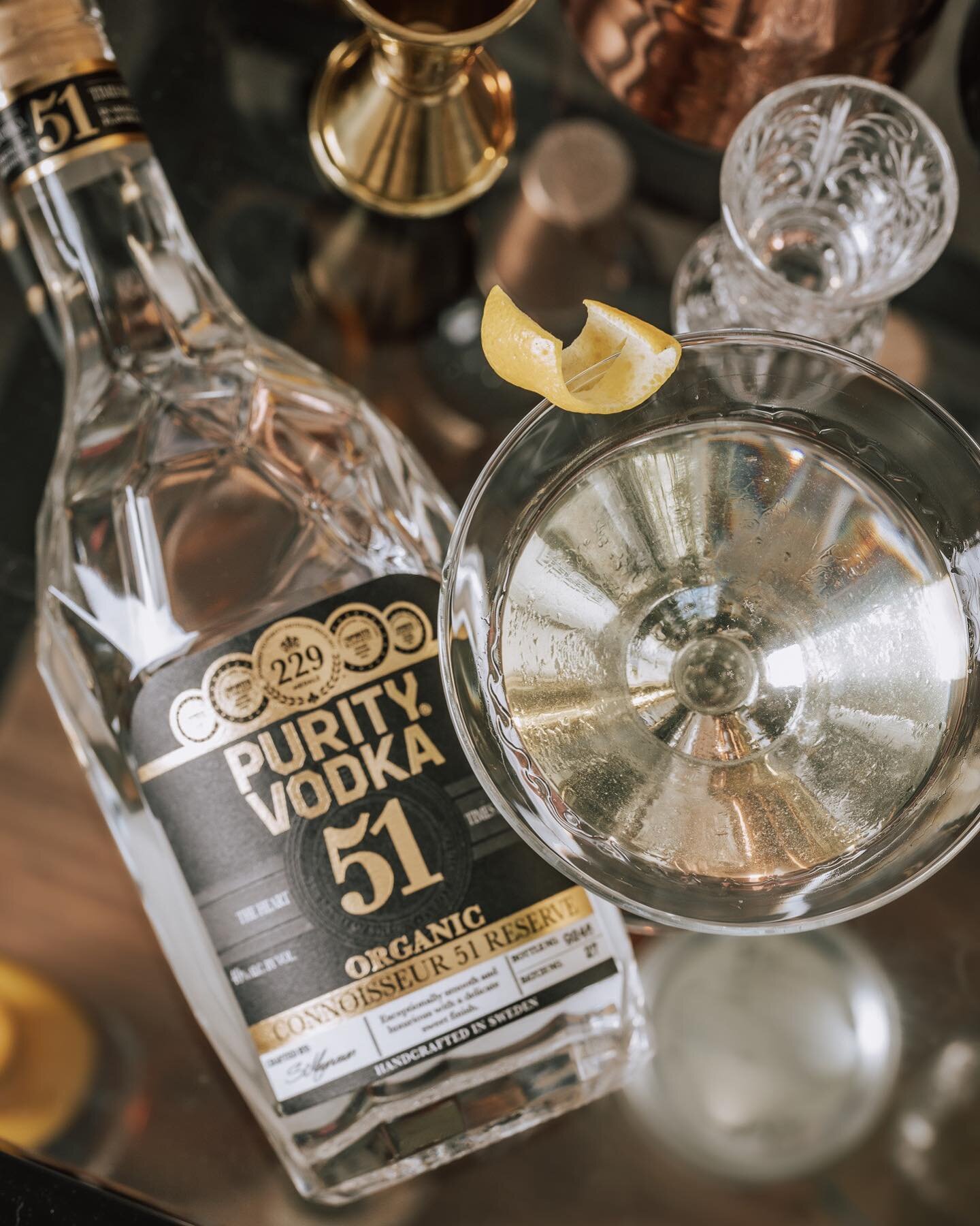 For better martinis, use Purity Connoisseur 51 Reserve Organic Vodka. It has smooth flavor and nice body for a better cocktail experience.

You can order online at http://puritydistilleryus.com.

#purityvodka #puritydistillery #cocktailsofinstagram