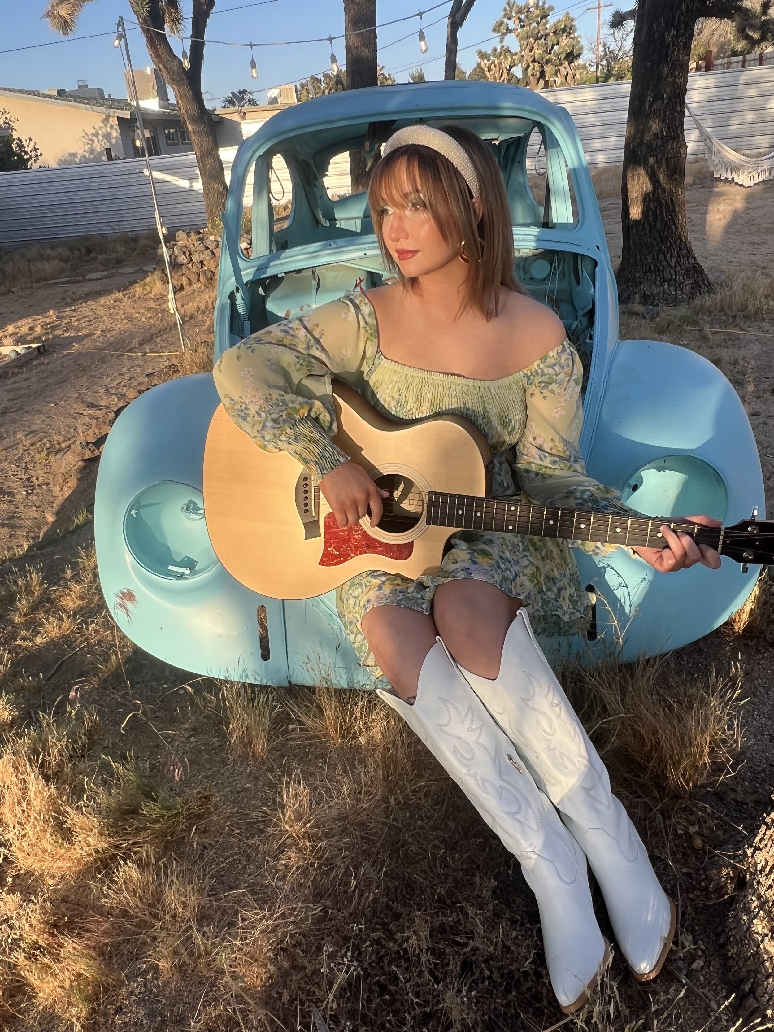 Taylor Johns live at the Windmill Food Hall