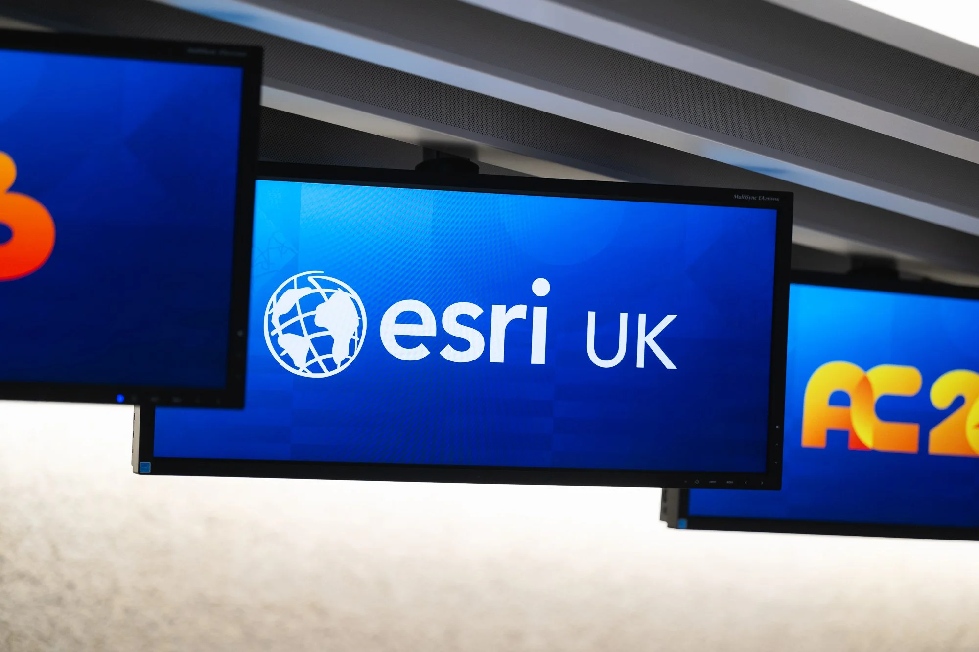 Conference Photography for ESRI UK at the QEII Centre, Westminster
