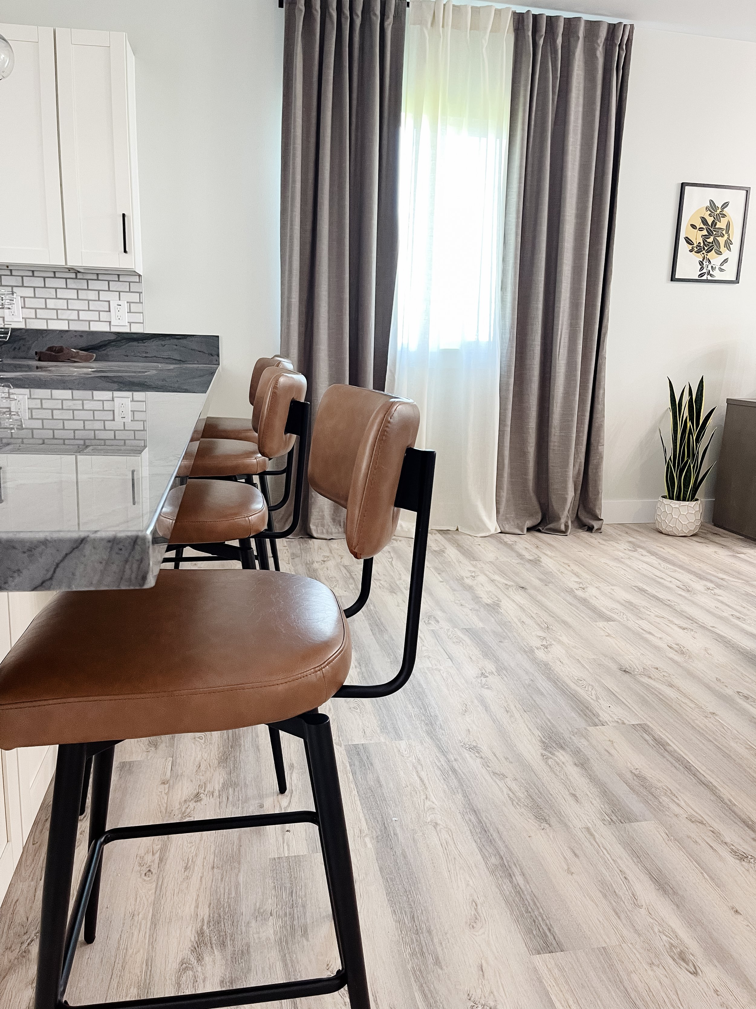 Modern Hawaii Interior Design.jpg