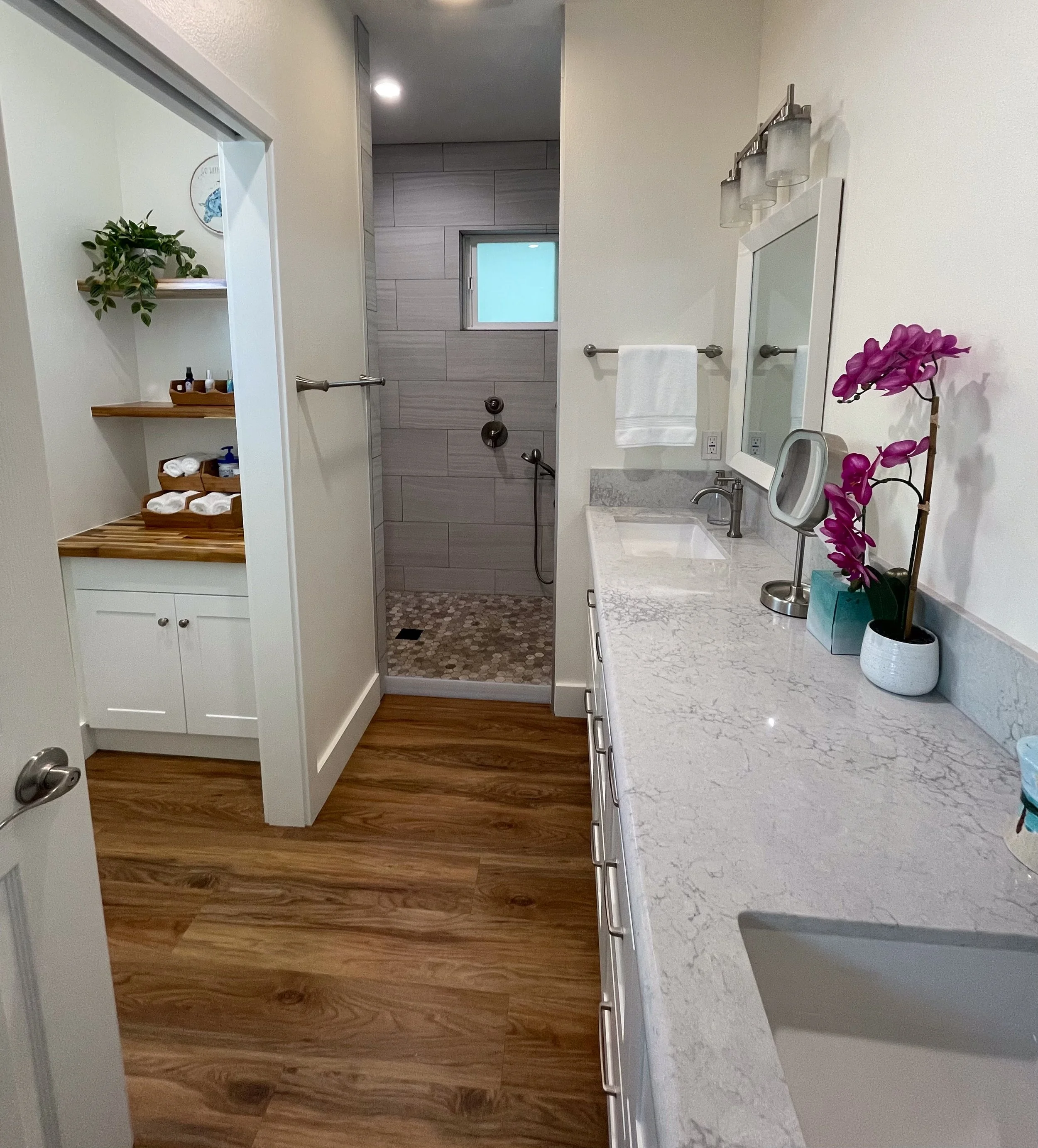 Big Island Custom Bathroom.jpg