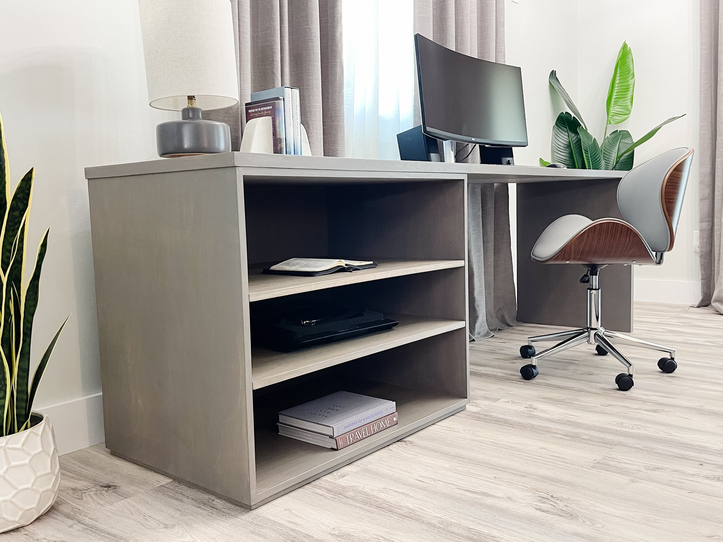 Modern Custom Desk Hawaii.jpg