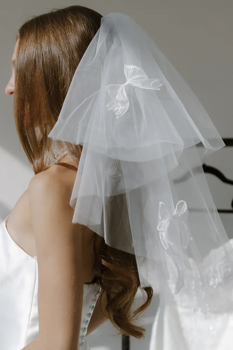 Tie the Knot Mini Veil