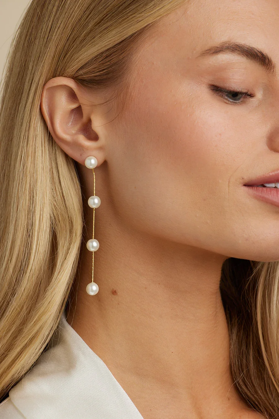 Luna Pearl Drop Earrings in Gold