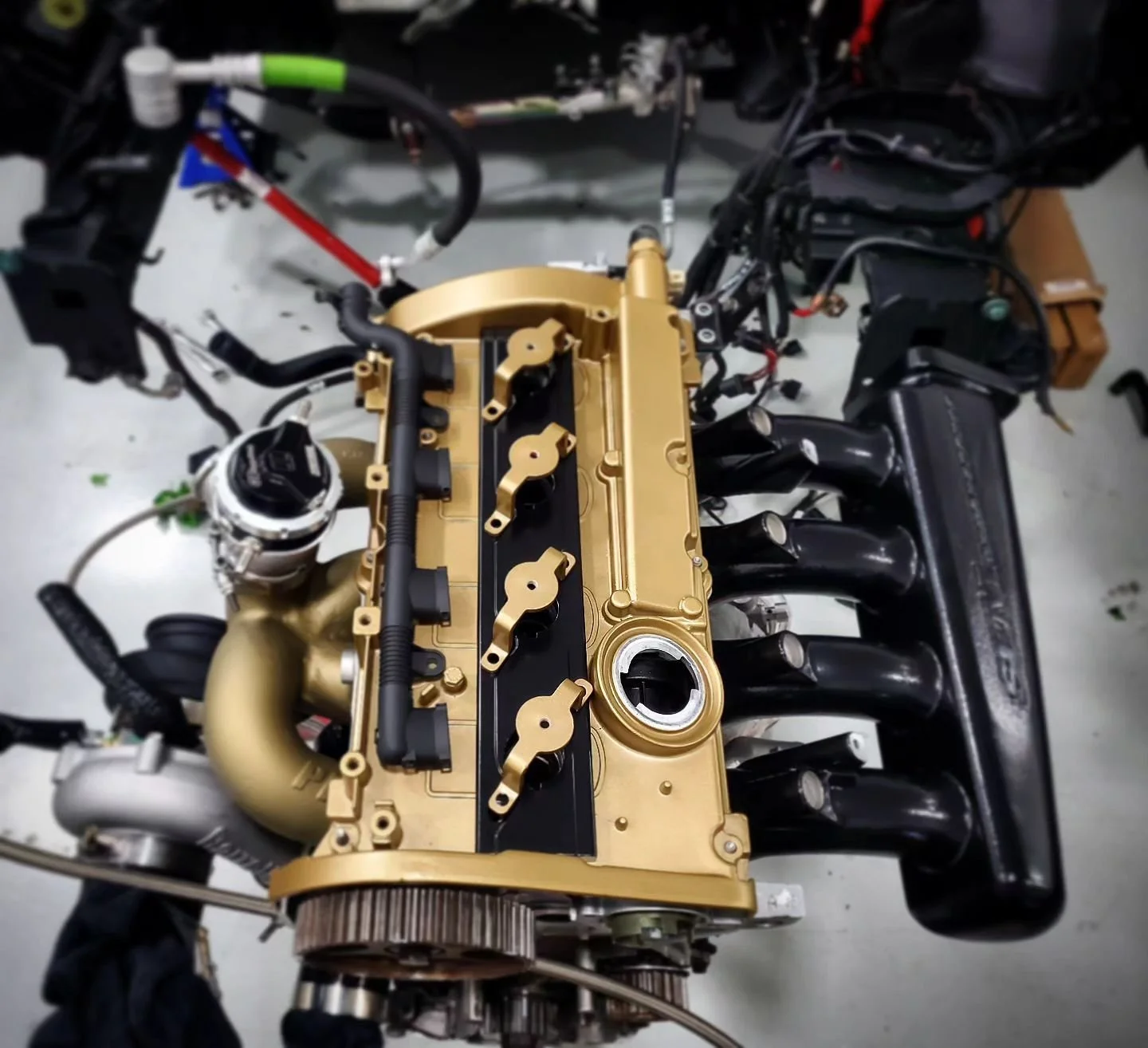 The 20th is on the final leg. Been a ton of broken tools lately, which just sucks but,  a lot of things I have I have had for well over a decade. So, shop upgrades aren't a bad thing, but the time lost is. This is going to be a pretty sweet bay. #Ung