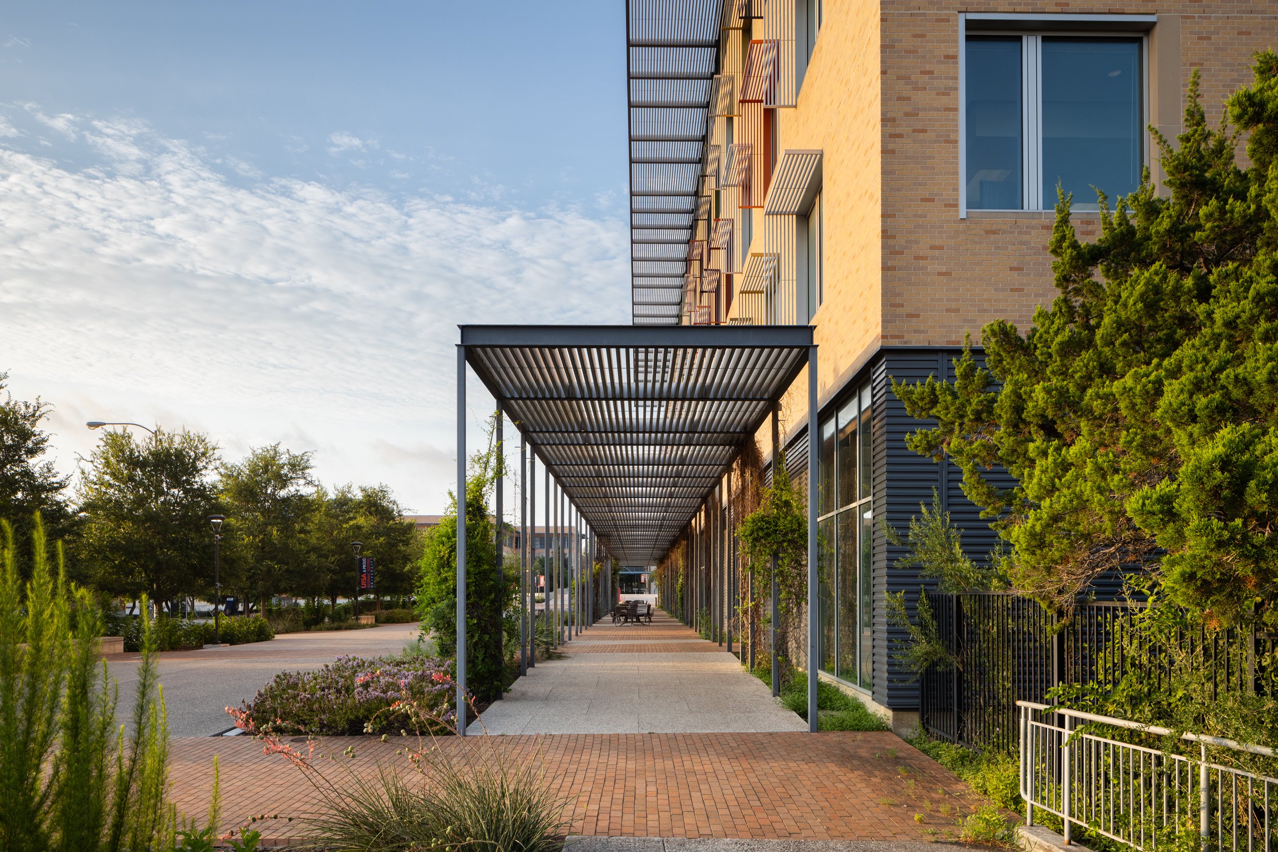 2 Sharp Glass - UTSA Paseo - Front Walkway Two Point.jpg