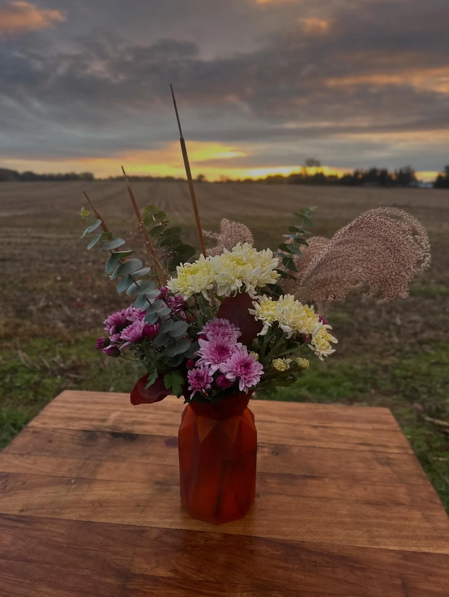 Sneak peek of our petite vase offering for Thanksgiving!

Thanksgiving centerpieces &amp; vases will be up for pre order Monday, November 3rd!

Filled with locally grown goodness, seasonal colors and textures, and each a bit different based on what i
