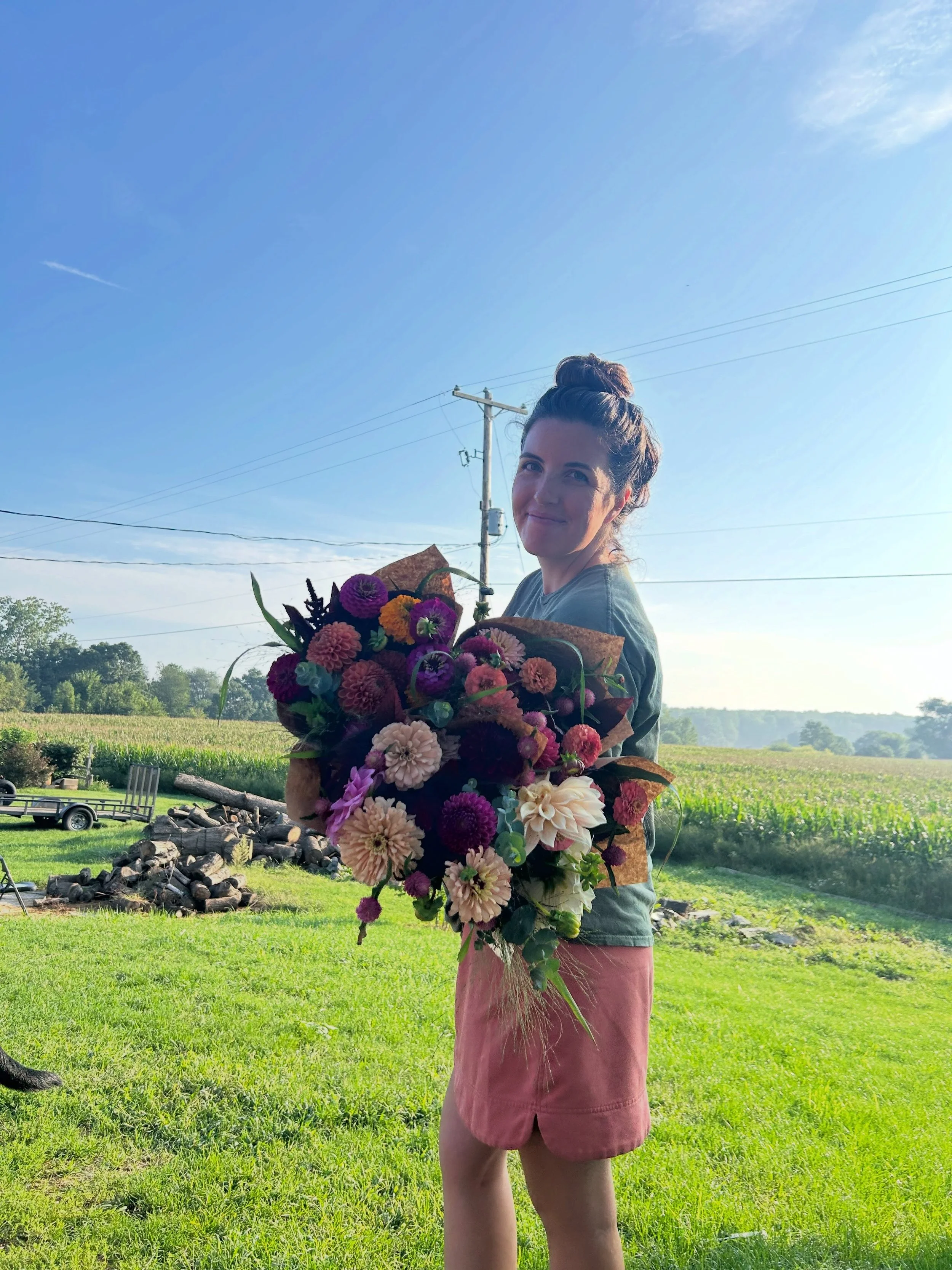 Alright you&rsquo;ll  just have to trust me on these because my kid took this pic and you can&rsquo;t really tell but today&rsquo;s bouquets are colorful and beautiful and full of Dahlias.

See you at the stand!