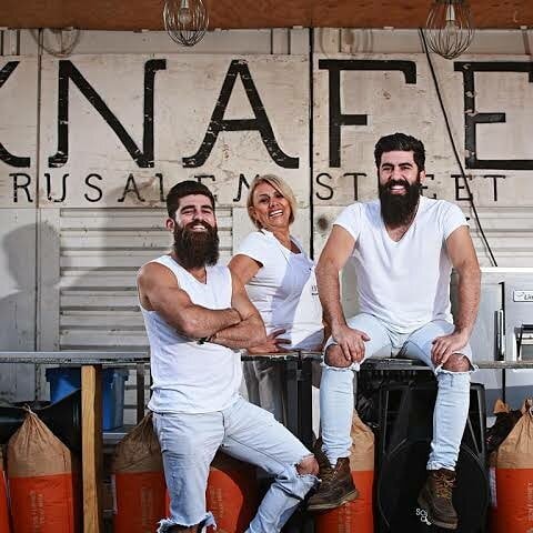 Was fabulous to welcome @thebeardedbakers  @knafehbakery especially their gorgeous mum. Lets hope they revisit Bowral post covid 
@your_vintage_occasion
@dirtyjanes_bowral
#jeruselumstreetfood