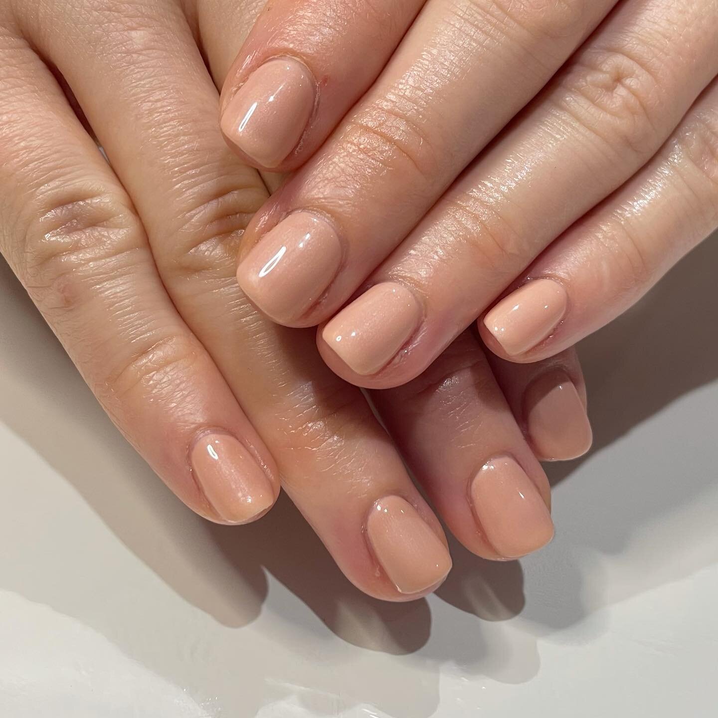 Let&rsquo;s keep it nude! 💅🏼
Pre-lockdown nails using @uglyducklingproducts 
.
.
#supportsmallbusiness #smallbusinesslove #foreveryoungspa