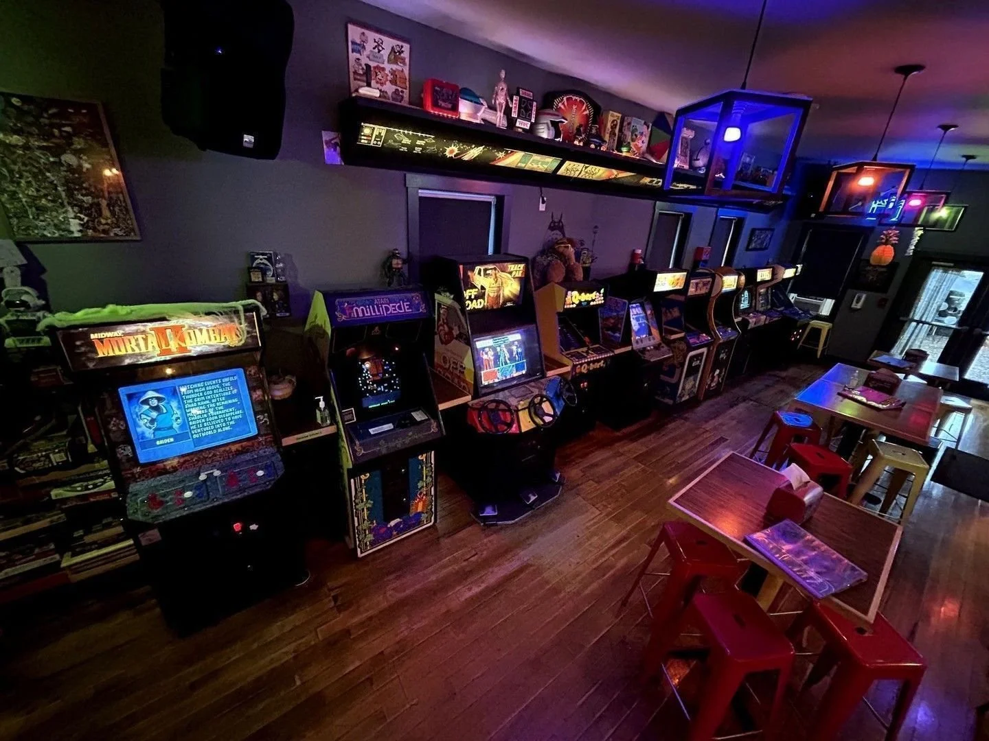 This Monday 10/13 is a holiday, and on all holiday Mondays (and school breaks in general) we're open at 12pm  for your Mortal Kombat and burger needs!