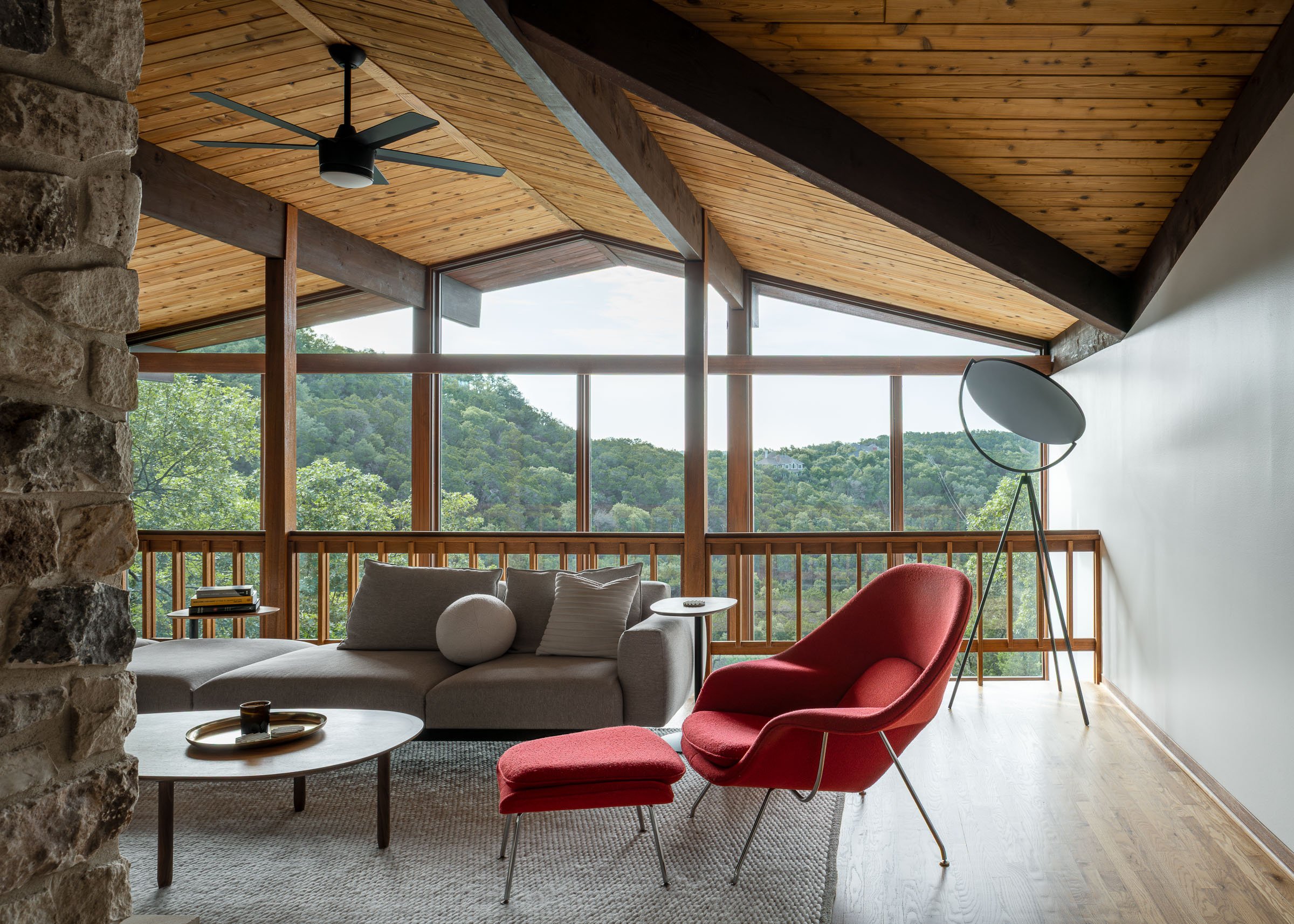 Sterling Cooper Residence
Candace Wong Architecture + Design 3  /  12