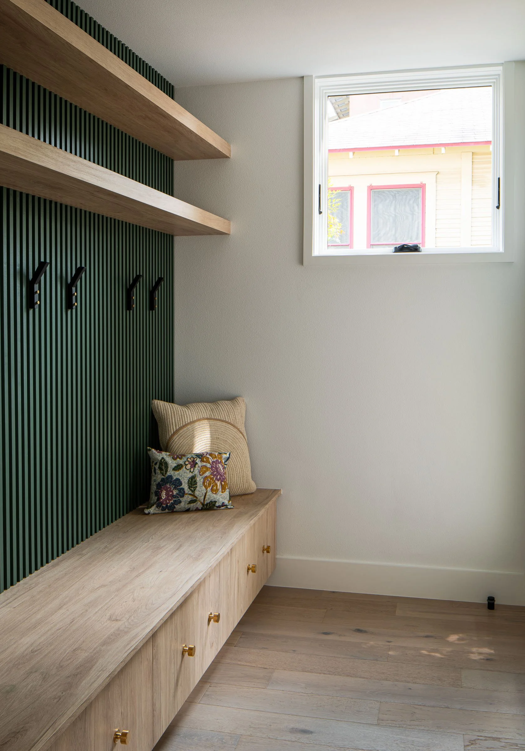 Clarksville
Mosier Luxury Homes 4  /  11