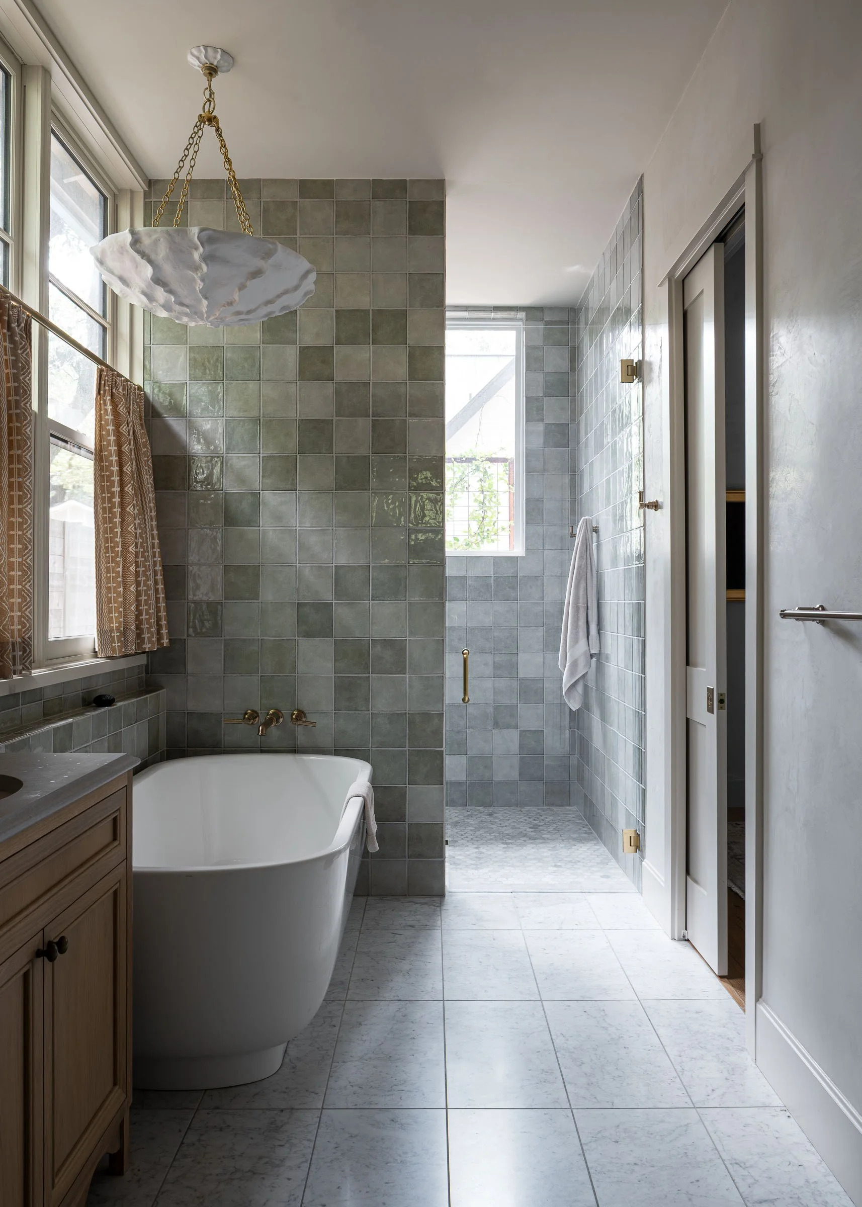 Travis Heights Residence
Studio Momentum 4  /  11