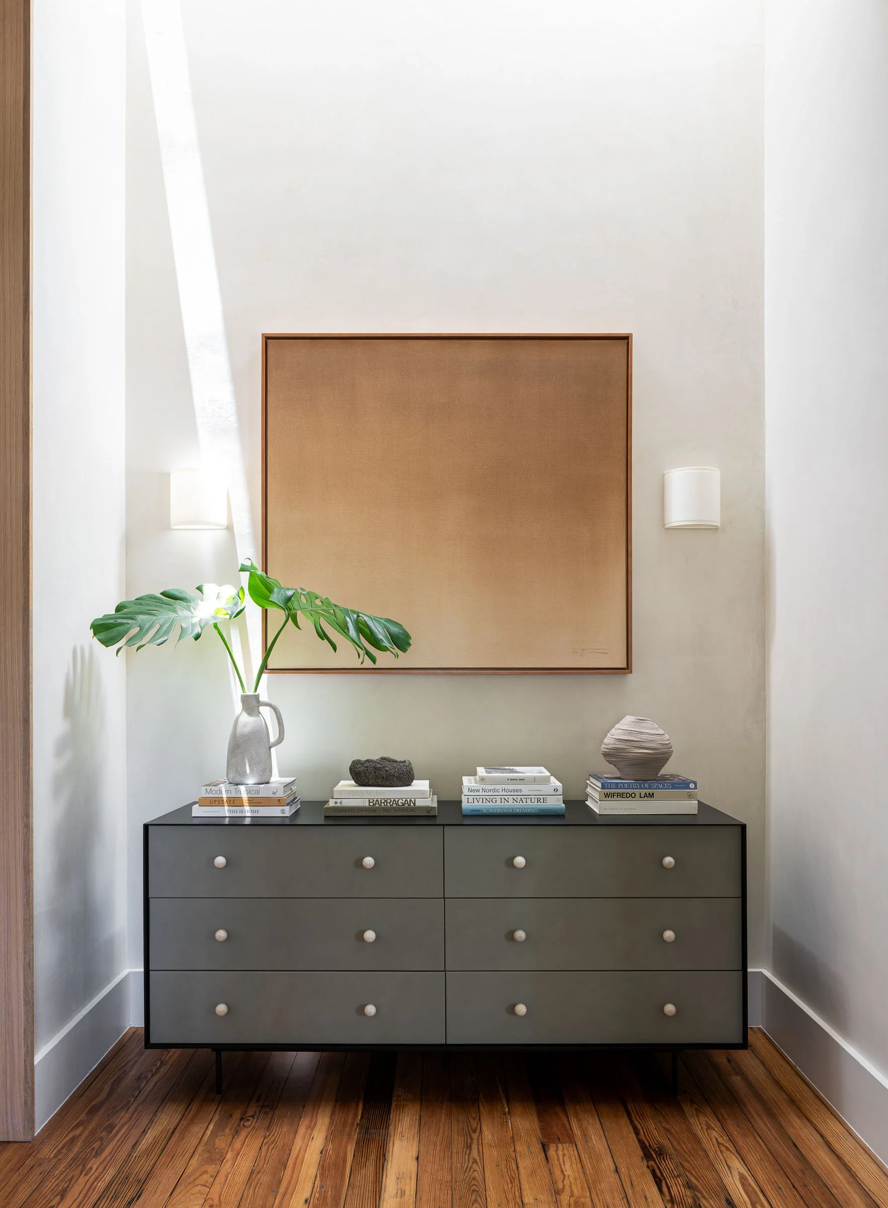 Harvey House
Side Angle Side 9  /  17