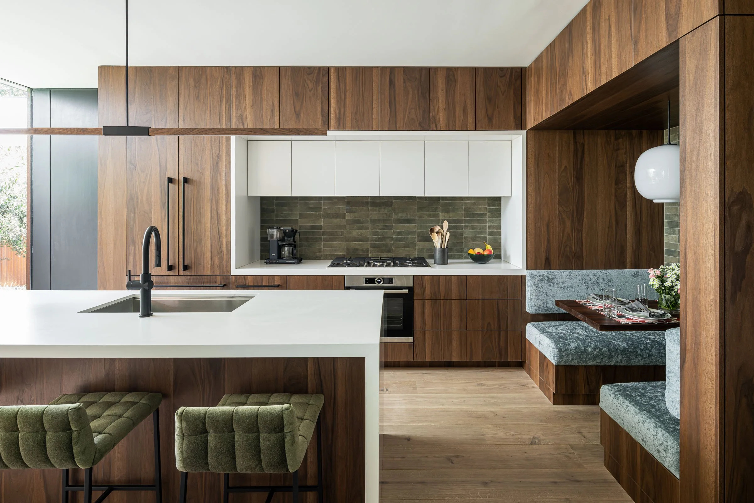 Stealth House
Specht Novak 8  /  9