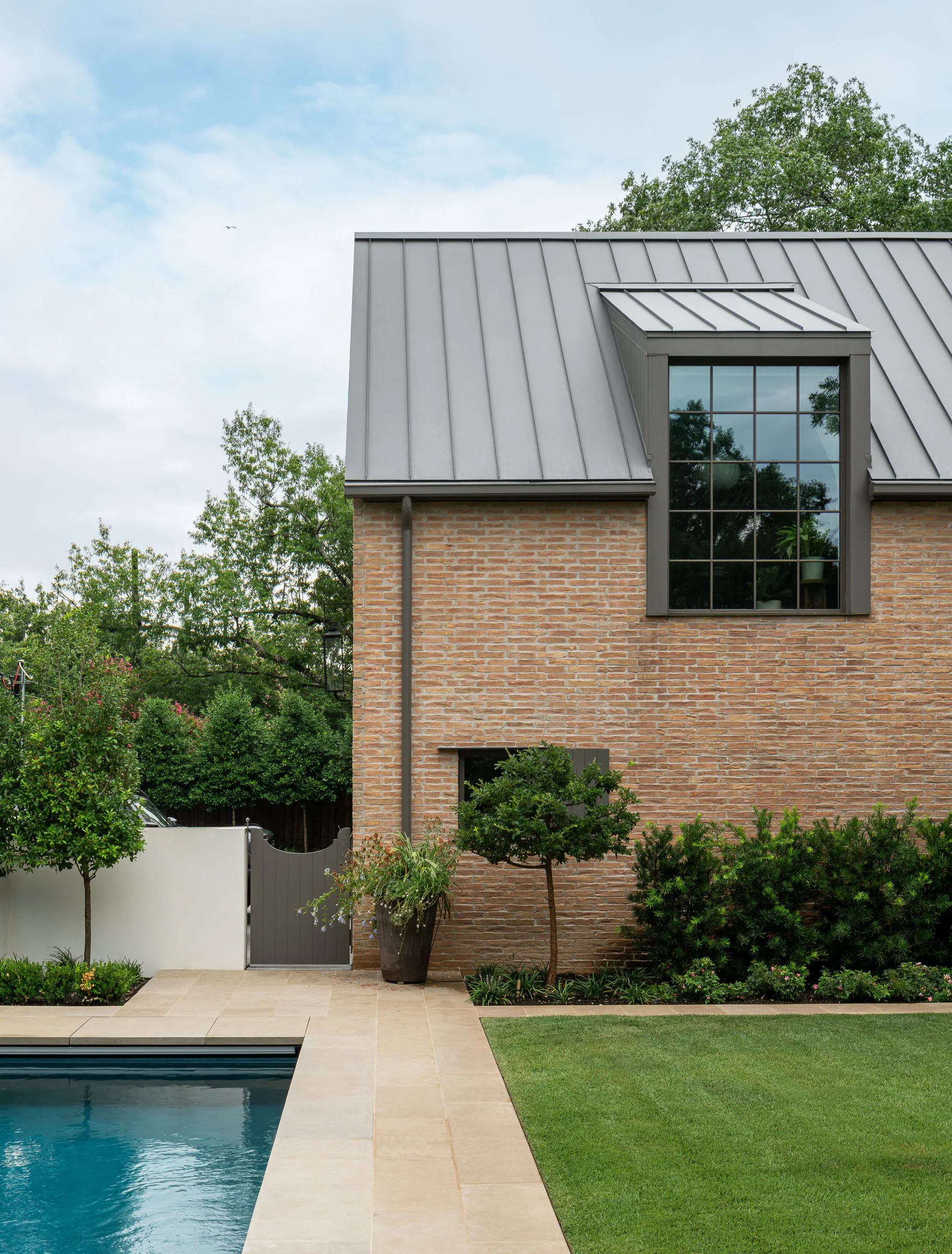 Vista Lane
Cuppett Kilpatrick Architecture + Interior Design 12  /  12