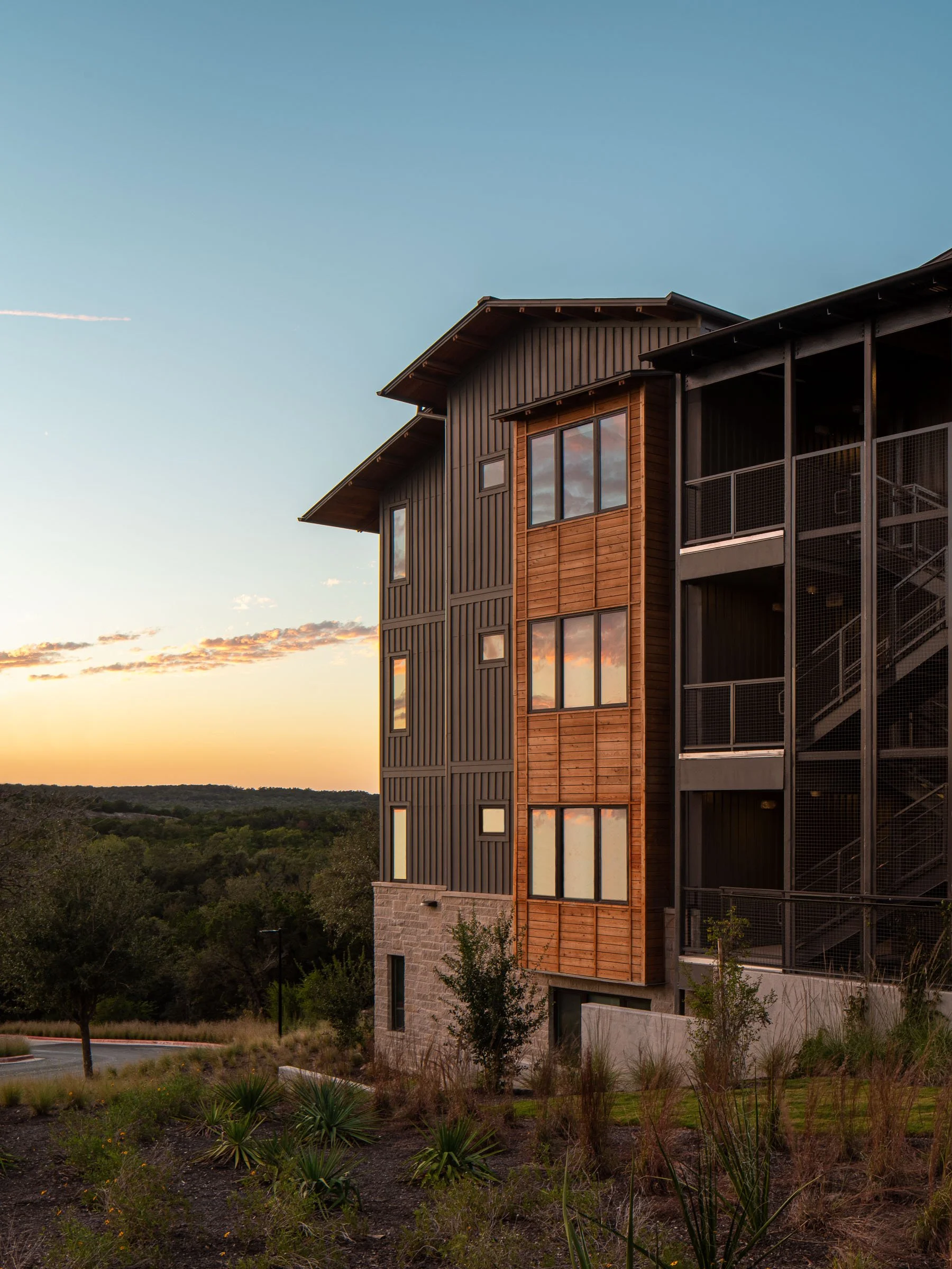 Saint June
Merriman Pitt / Anderson + Lake Flato Architects 6  /  7