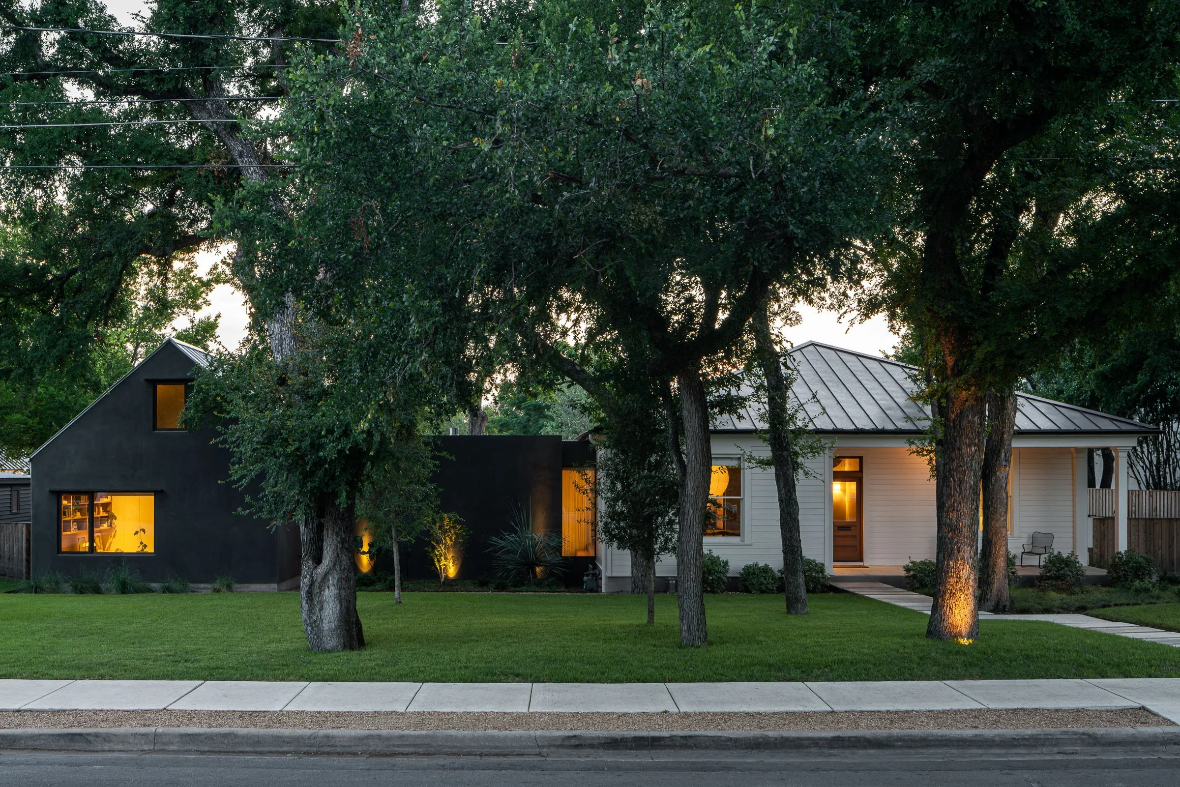 Harvey House
Side Angle Side 15  /  17