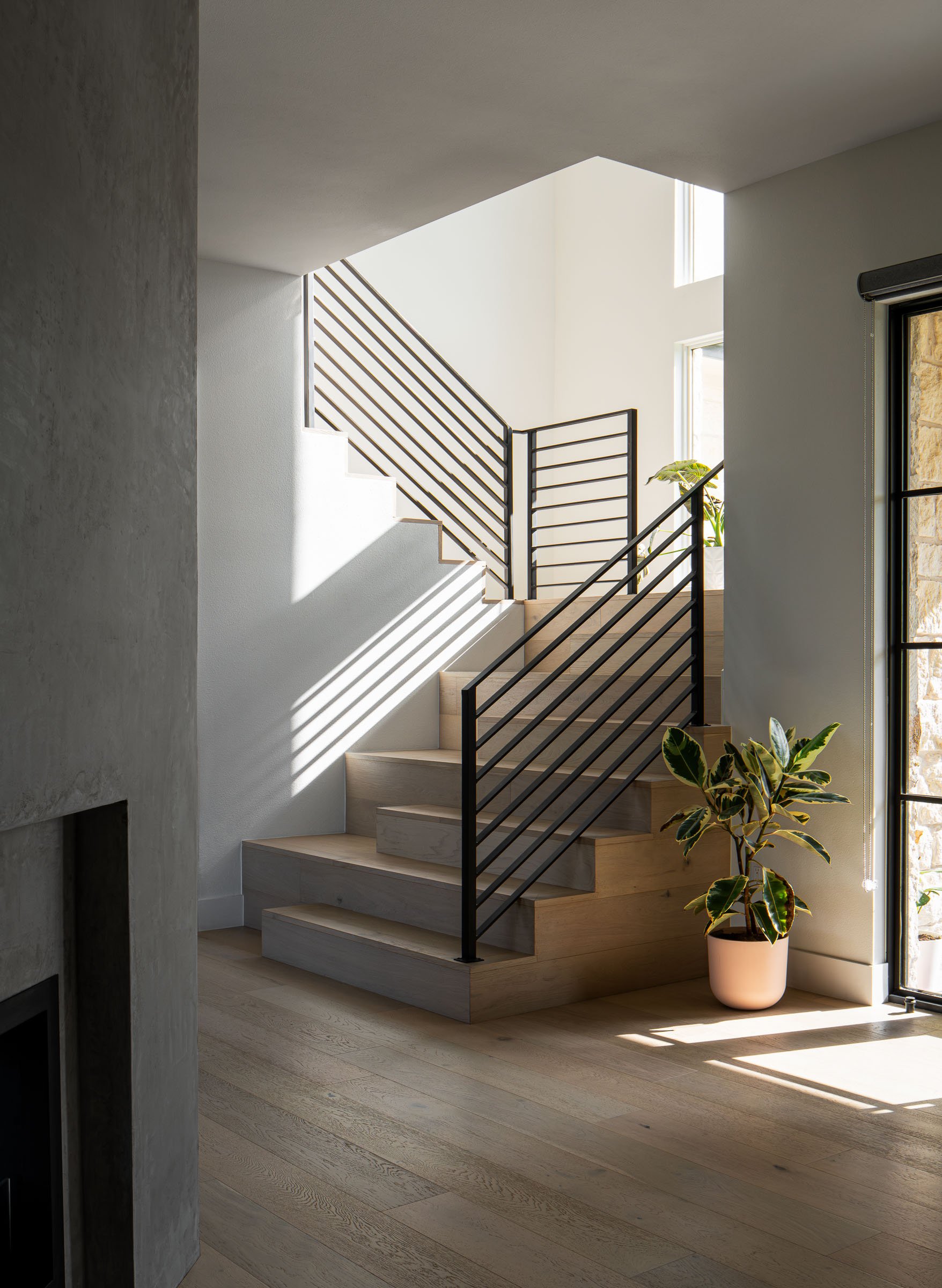 Edwards Mountain
Workshop No. 5 + Mosier Luxury Homes 2  /  9