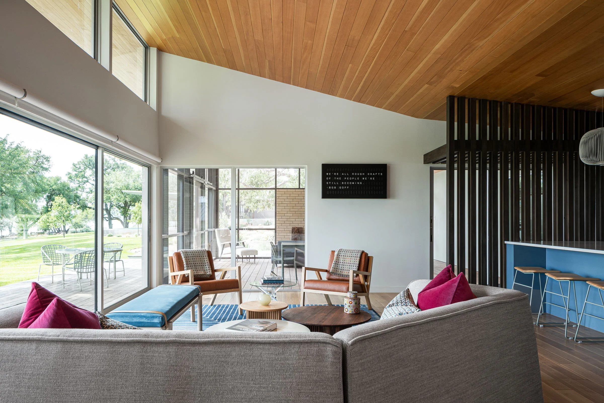 Lake Buchanan
François Levy  Architecture + Interiors 5  /  13