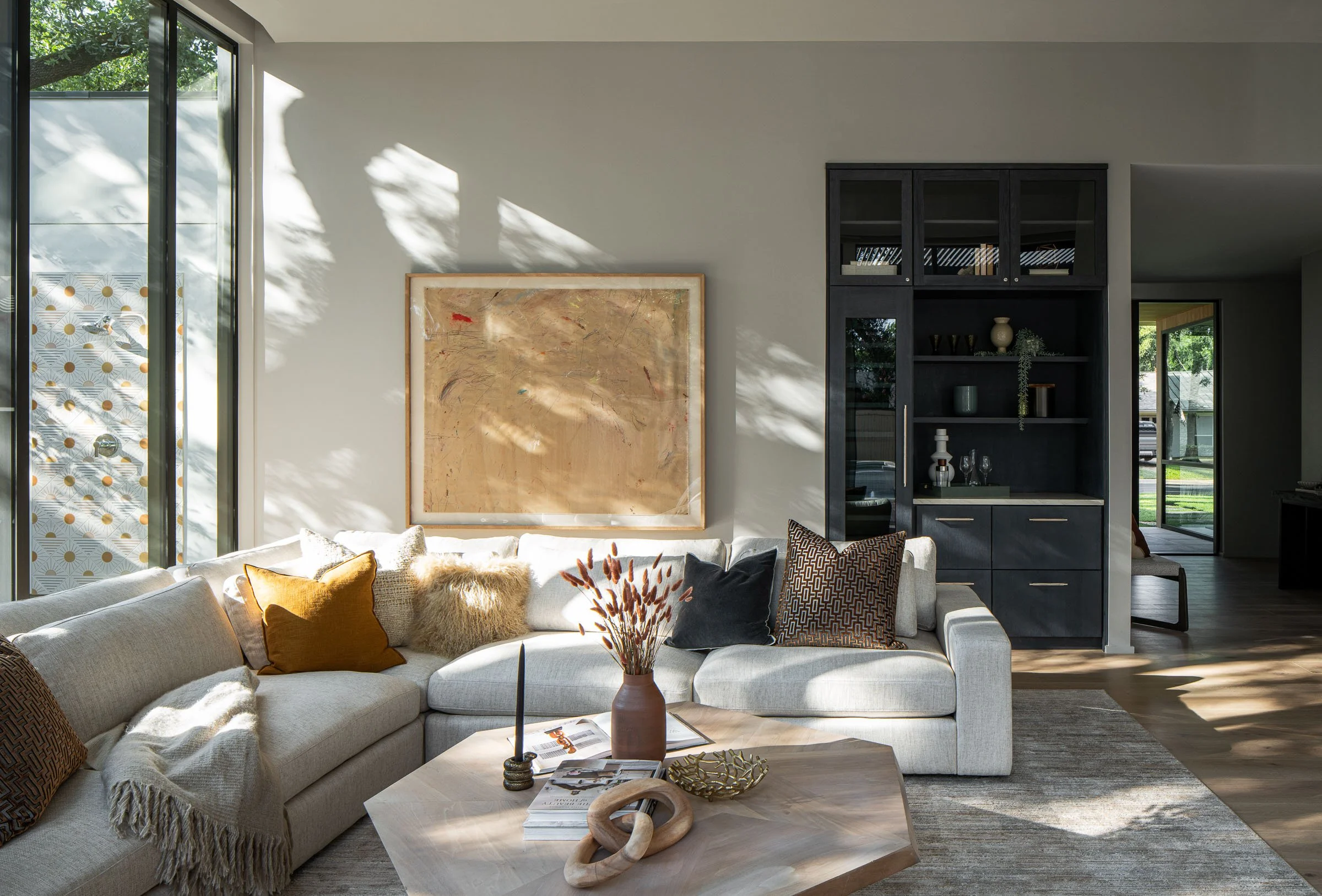 Venado
Workshop No. 5 + Mosier Luxury Homes 10  /  15