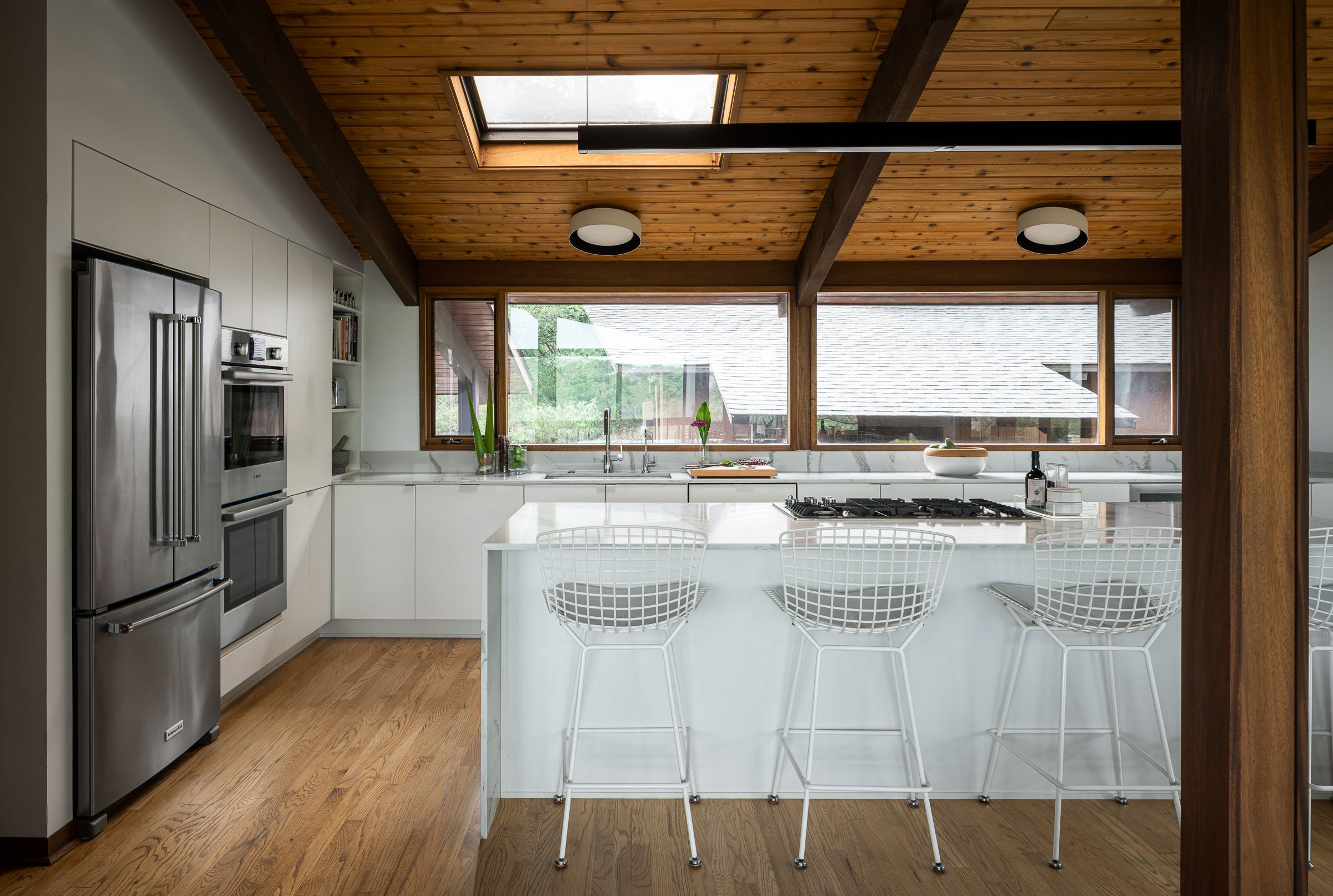 Sterling Cooper Residence
Candace Wong Architecture + Design 4  /  12