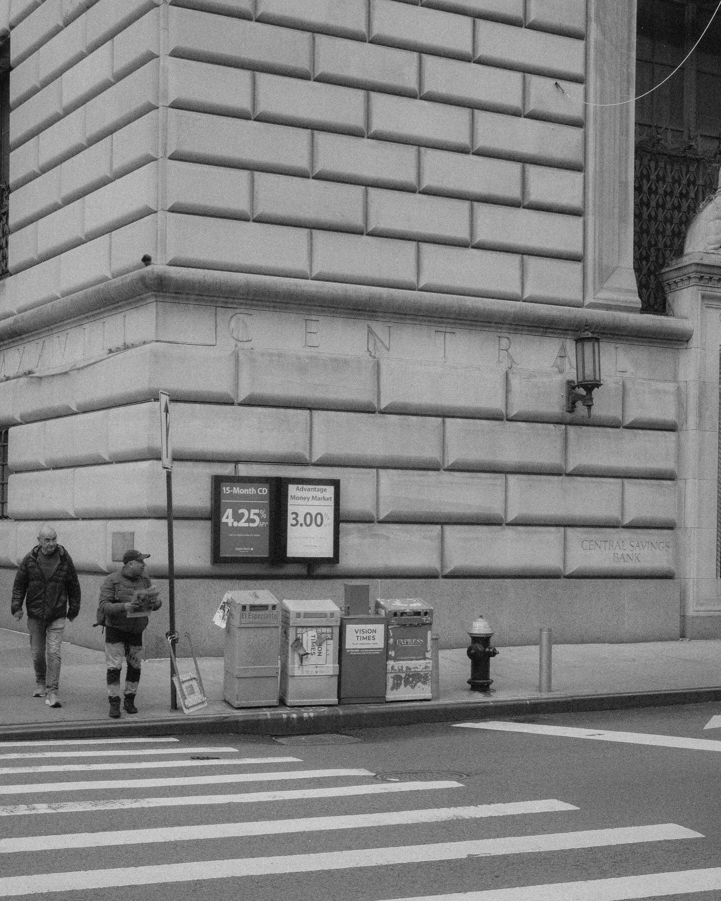 moments in the crosswalk
captured using a #fujix100v
