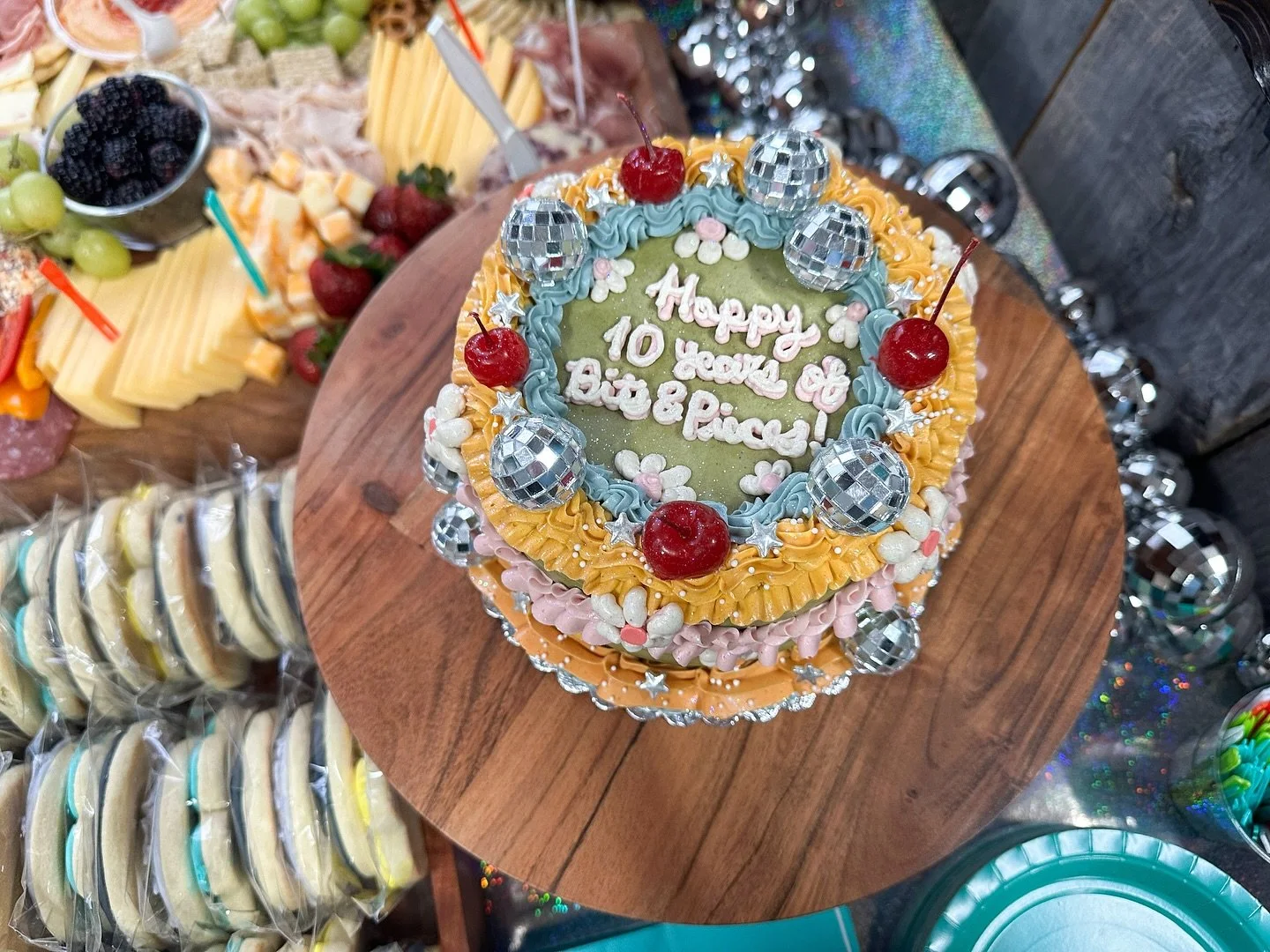 Happy TEN YEARS to @btsnpieces! 🥳

I&rsquo;m lucky enough to say I&rsquo;ve have been around for 8 of those years! It&rsquo;s been such a joy to watch B&amp;P change and grow into what it is today!

Swipe through to see how much my booths have chang