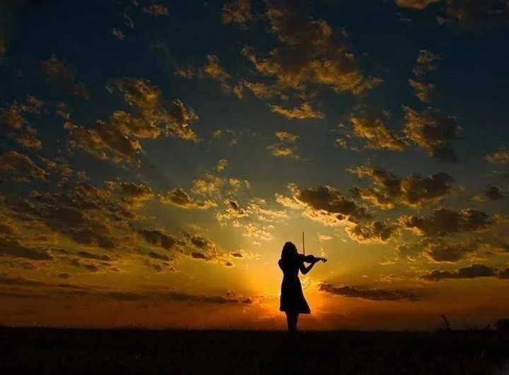 WHEN YOUR HEART ACHES