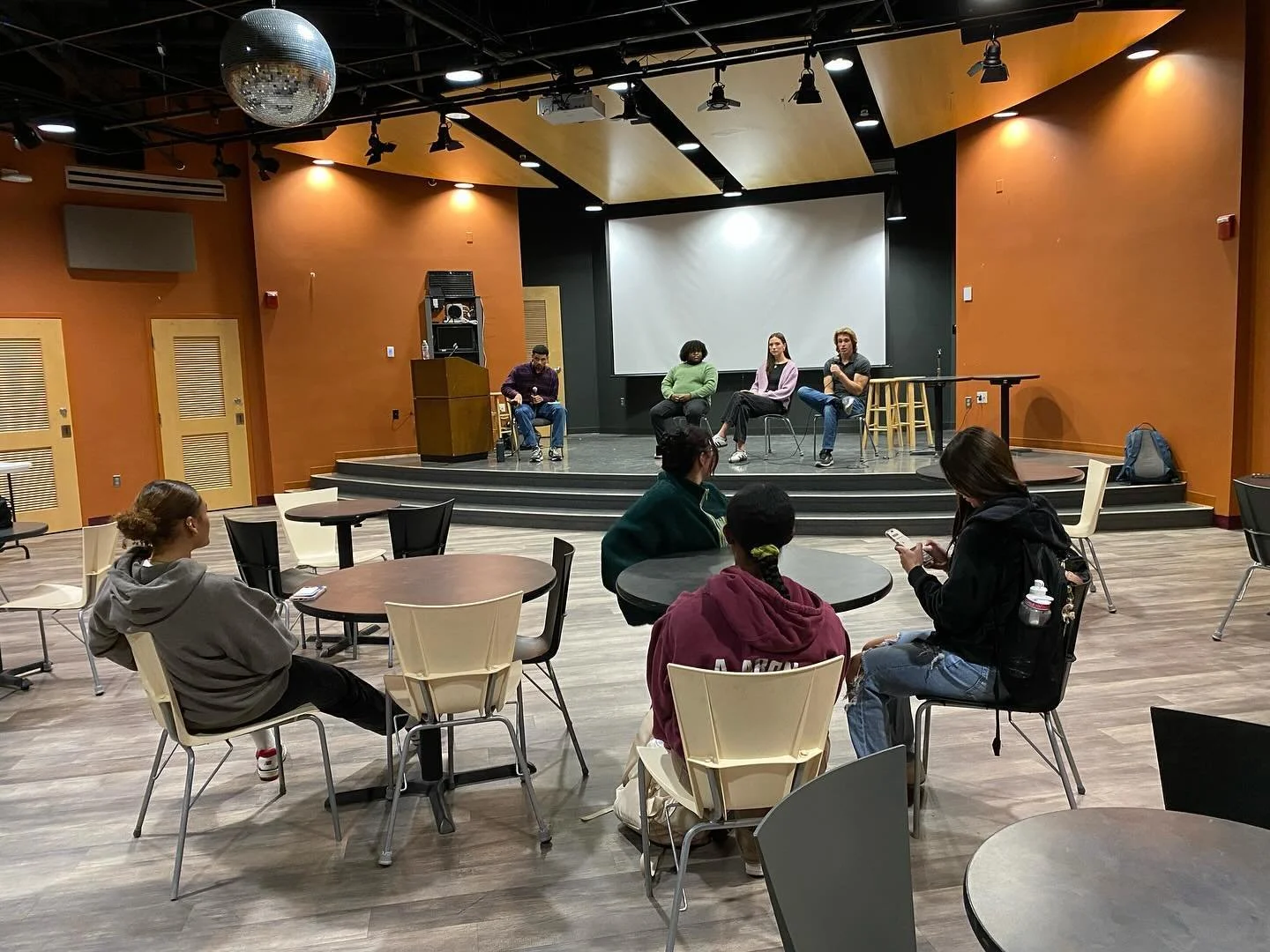 Going on now! AMA PRESENTS Unlock your future! Learn from AMA students about their internship experiences! #ama #washingtoncollege #career